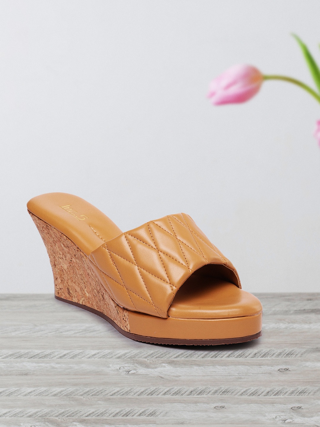 

Inc 5 Women Dark Beige Regular Textured Wedge Sandals
