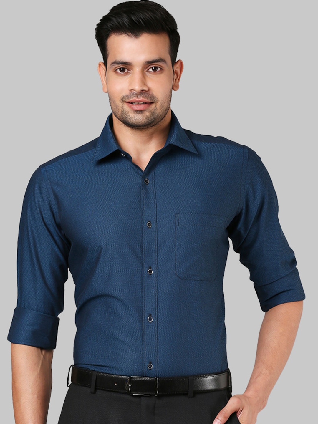 

Raymond Men Blue Slim Fit Opaque Formal Shirt