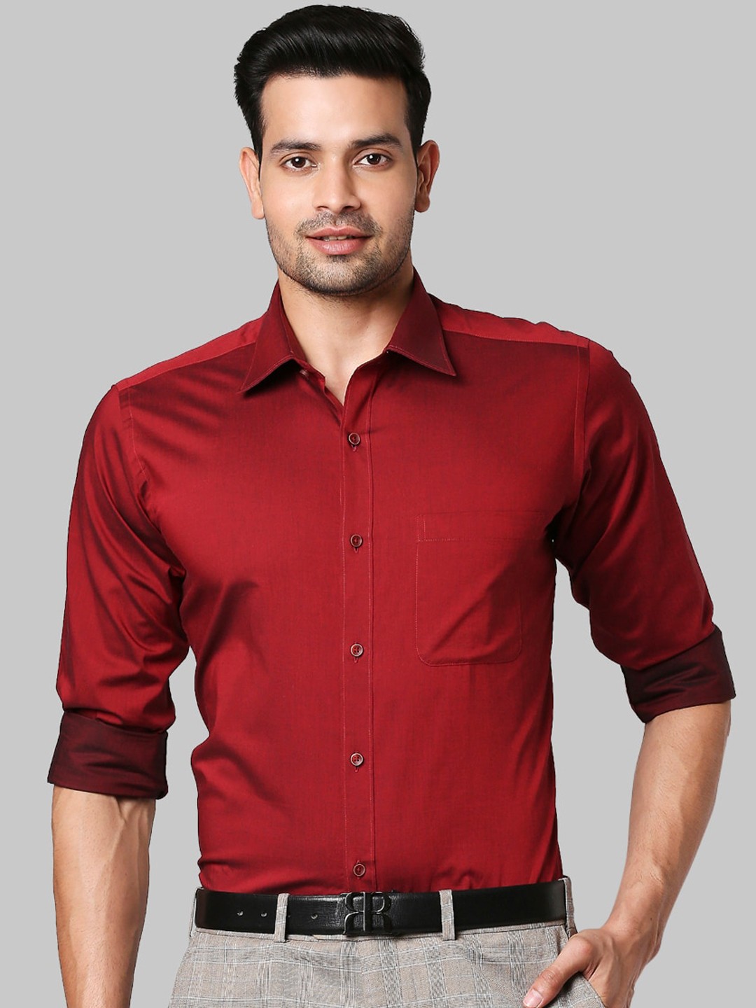 

Raymond Men Red Slim Fit Opaque Party Shirt