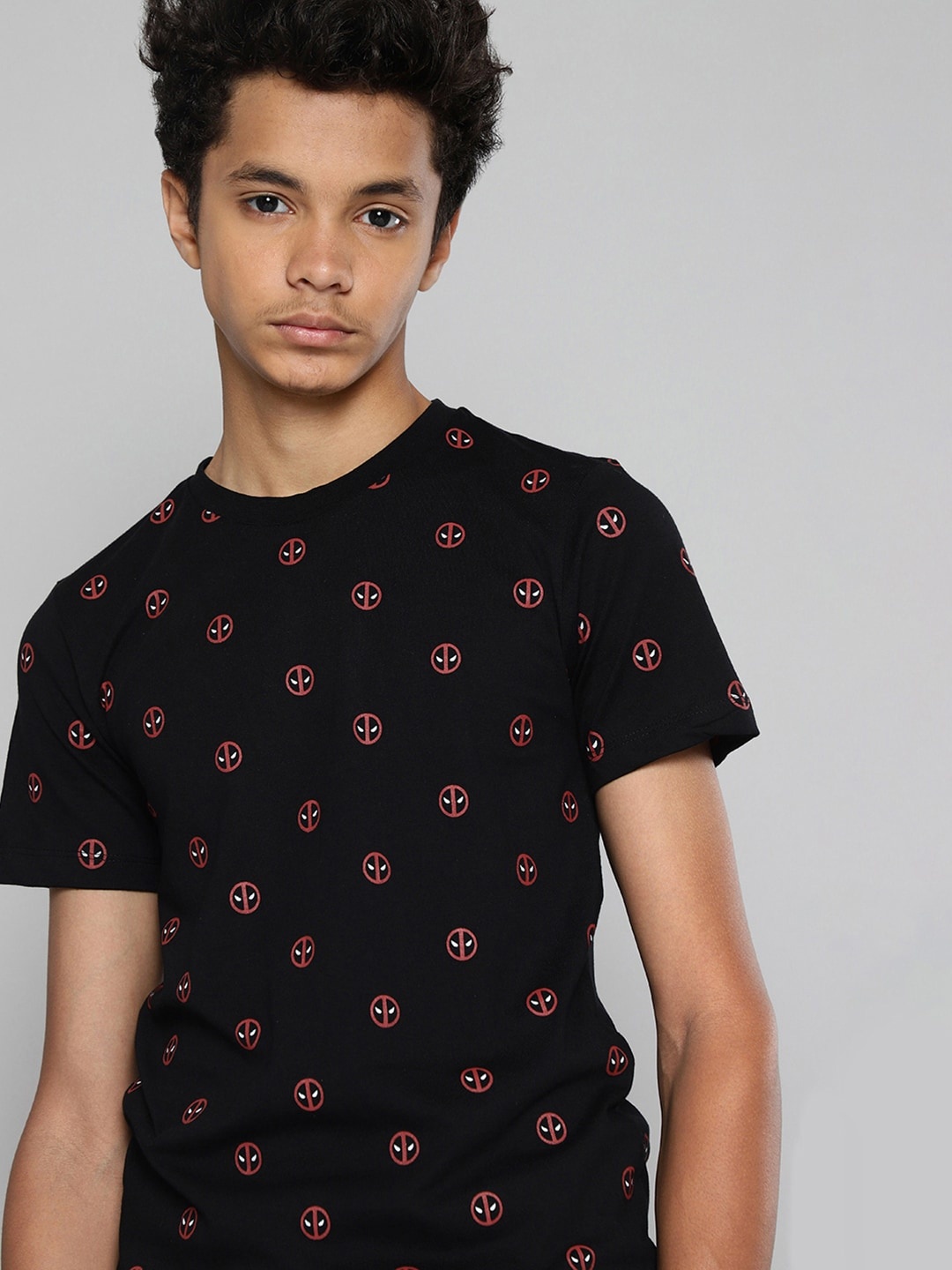 

Kook N Keech Marvel Teens Boys Black & Red Pure Cotton Deadpool Print T-shirt