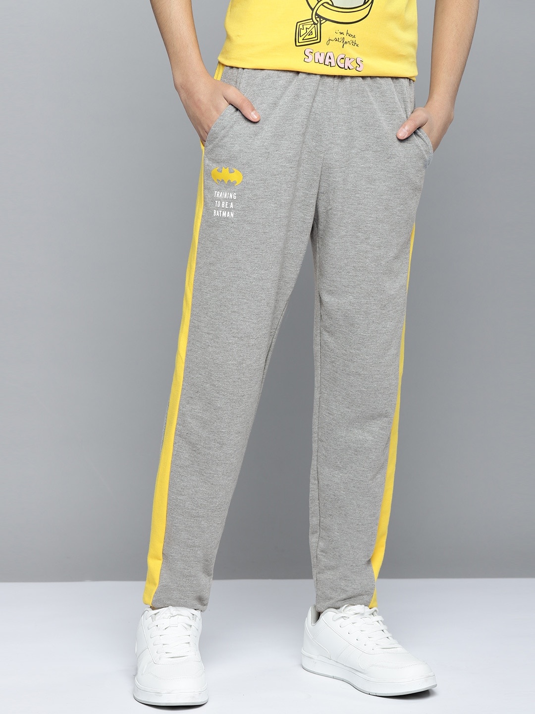 

Kook N Keech Batman Teens Boys Grey Melange & Yellow Solid Side Taping Detail Track Pants