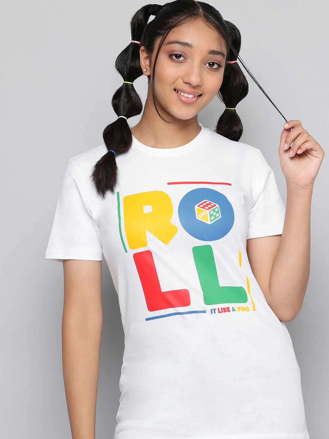 

Kook N Keech Teens Girls White & Yellow Pure Cotton Typography Printed T-shirt