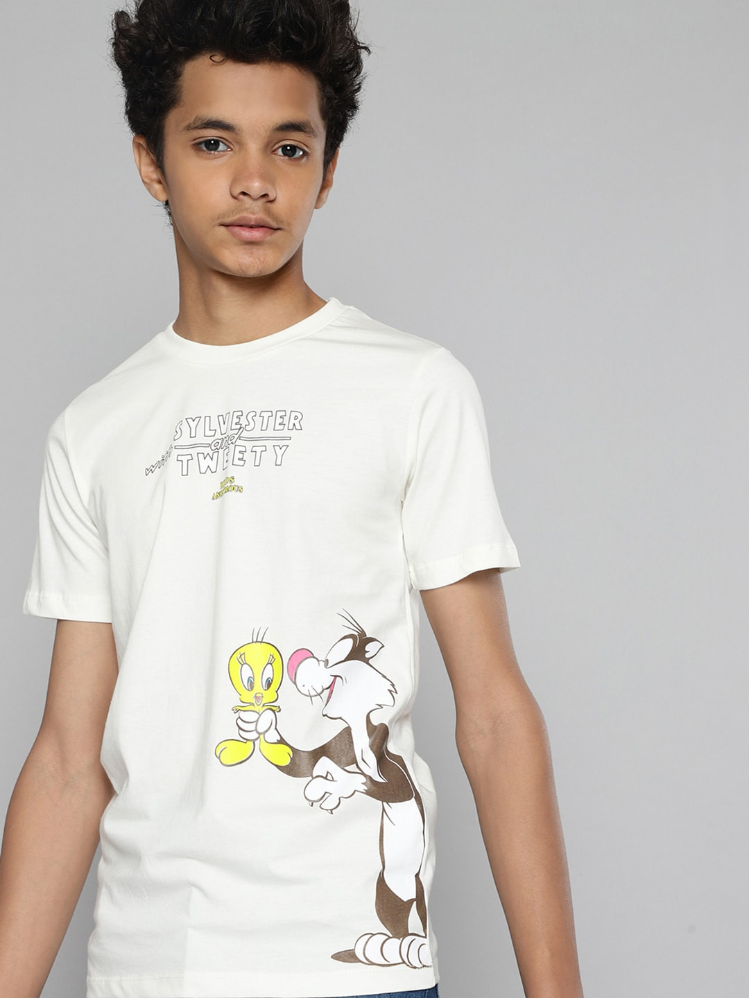 

Kook N Keech Looney Tunes Teens Boys White Sylvester & Tweety Print Cotton T-shirt