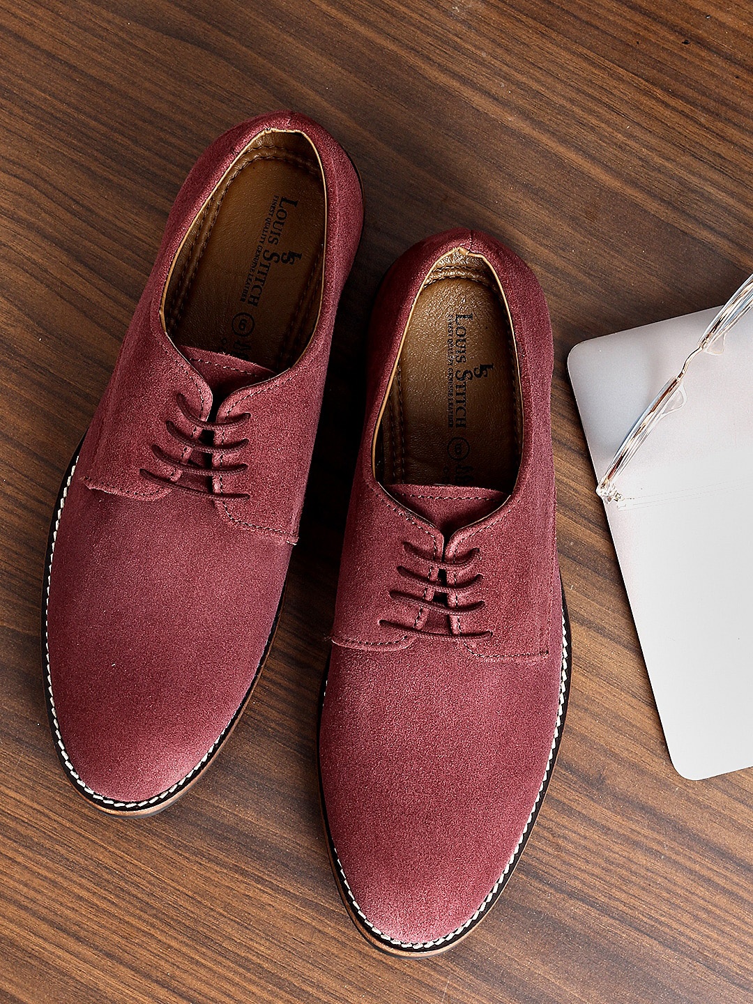 

LOUIS STITCH Men Red Textured Suede Leather Derbys