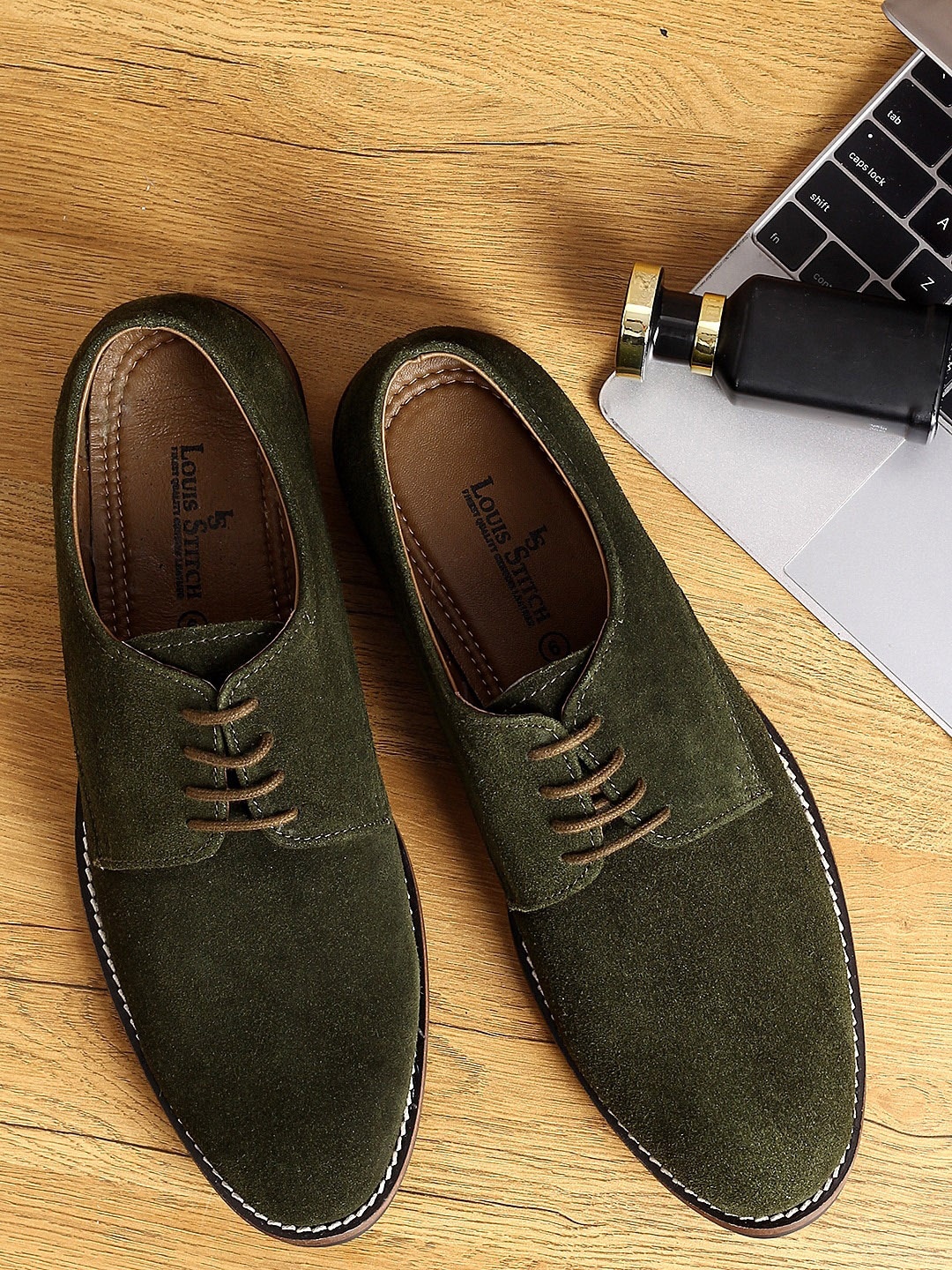 

LOUIS STITCH Men Green Suede Leather Derbys