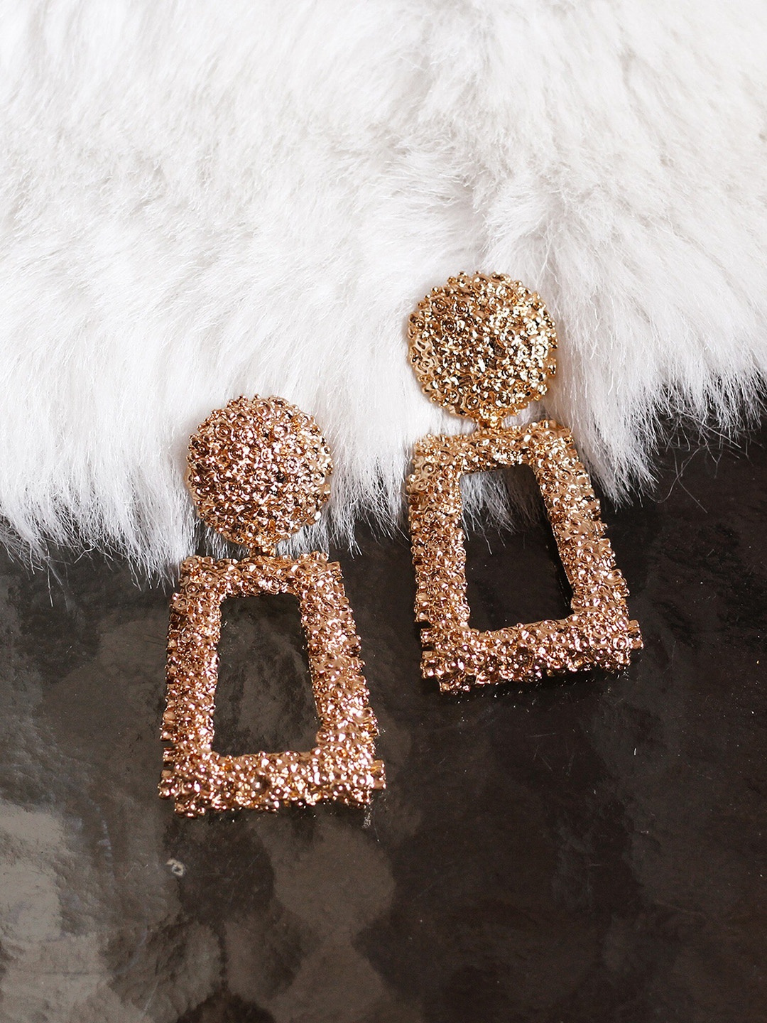

Bellofox Gold-Toned Geometric Shaped Drop Earrings
