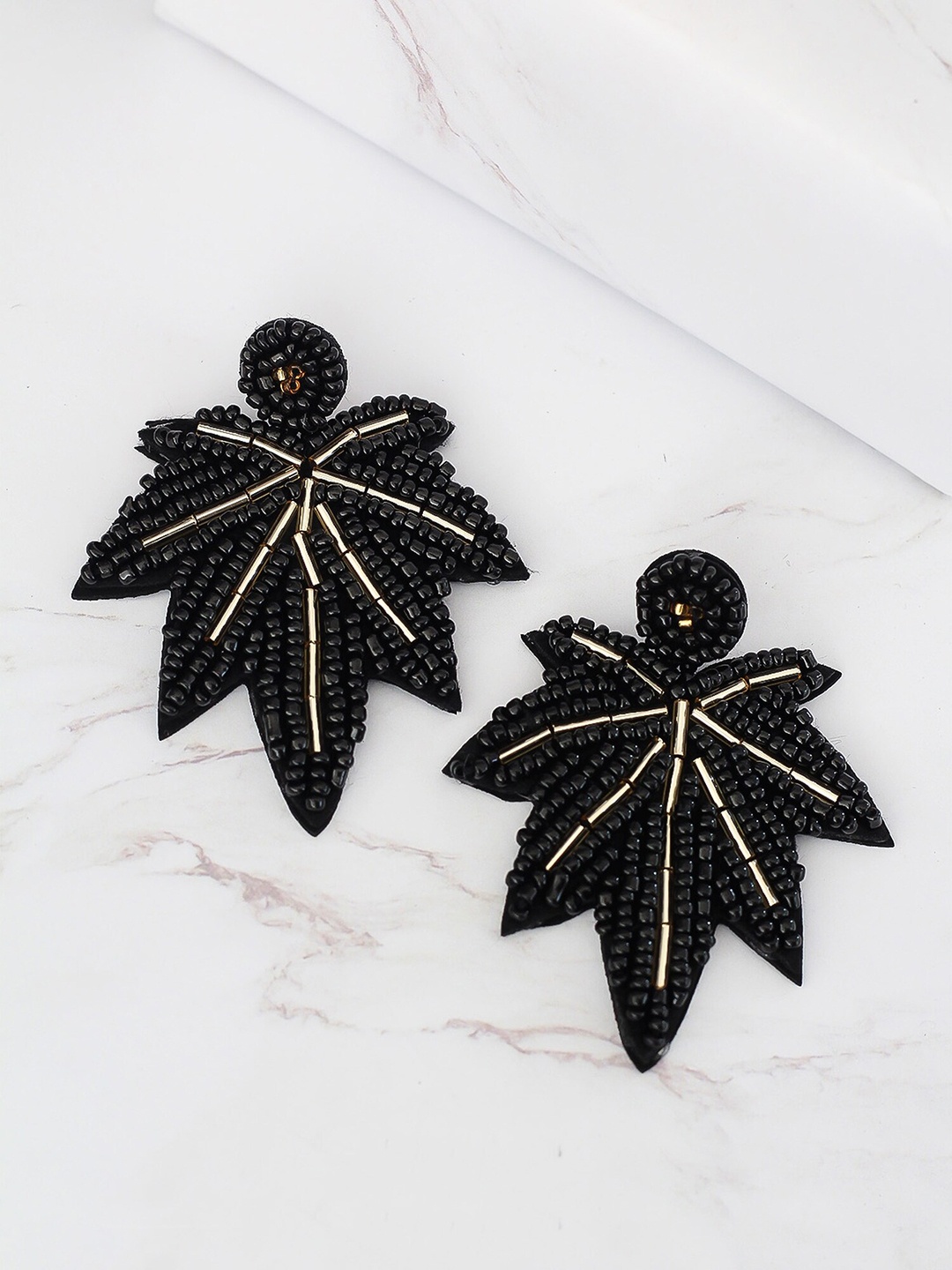 

Bellofox Black Contemporary Studs Earrings