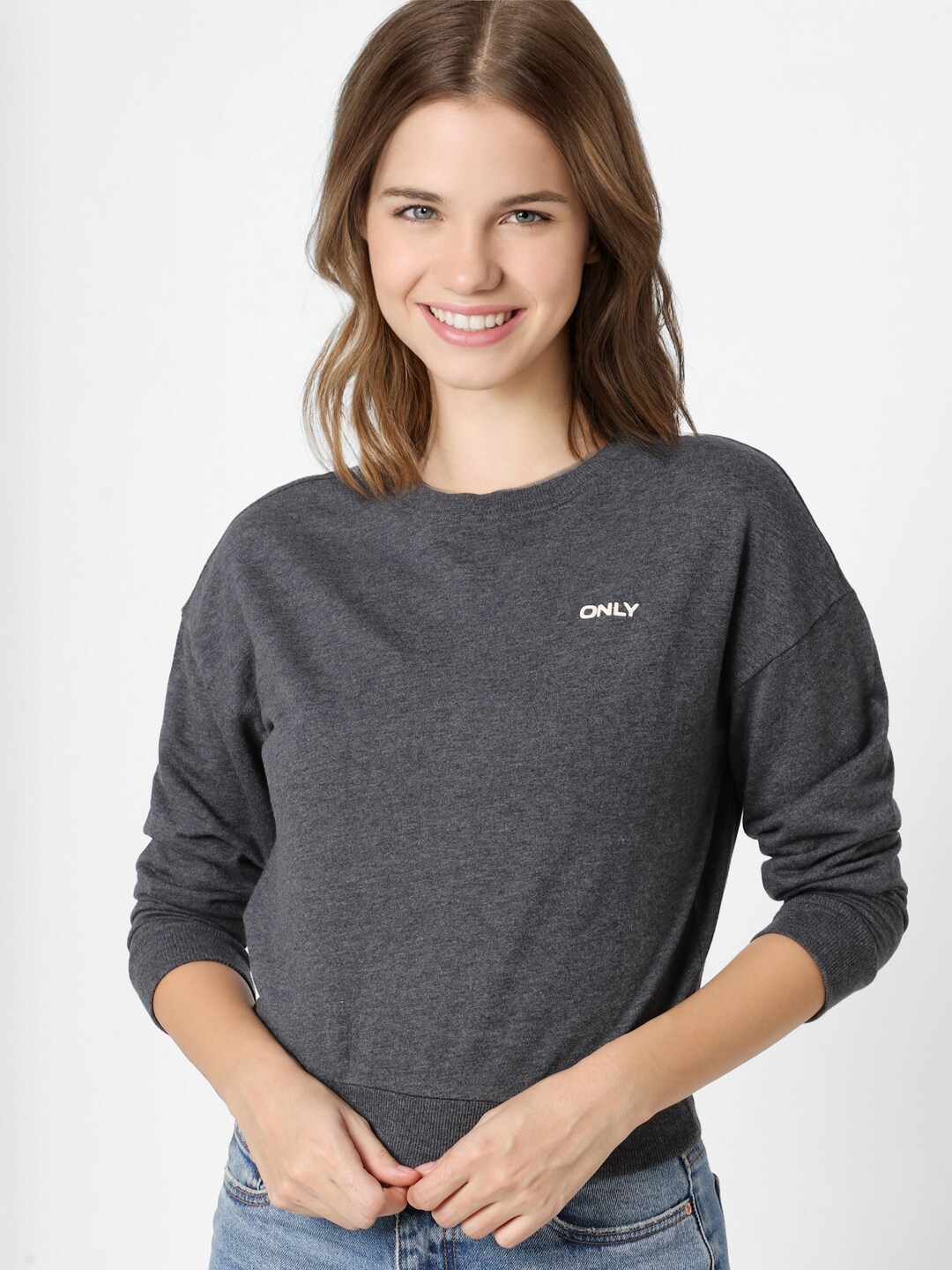 

ONLY Women Grey Solid Crop Sweatshirt