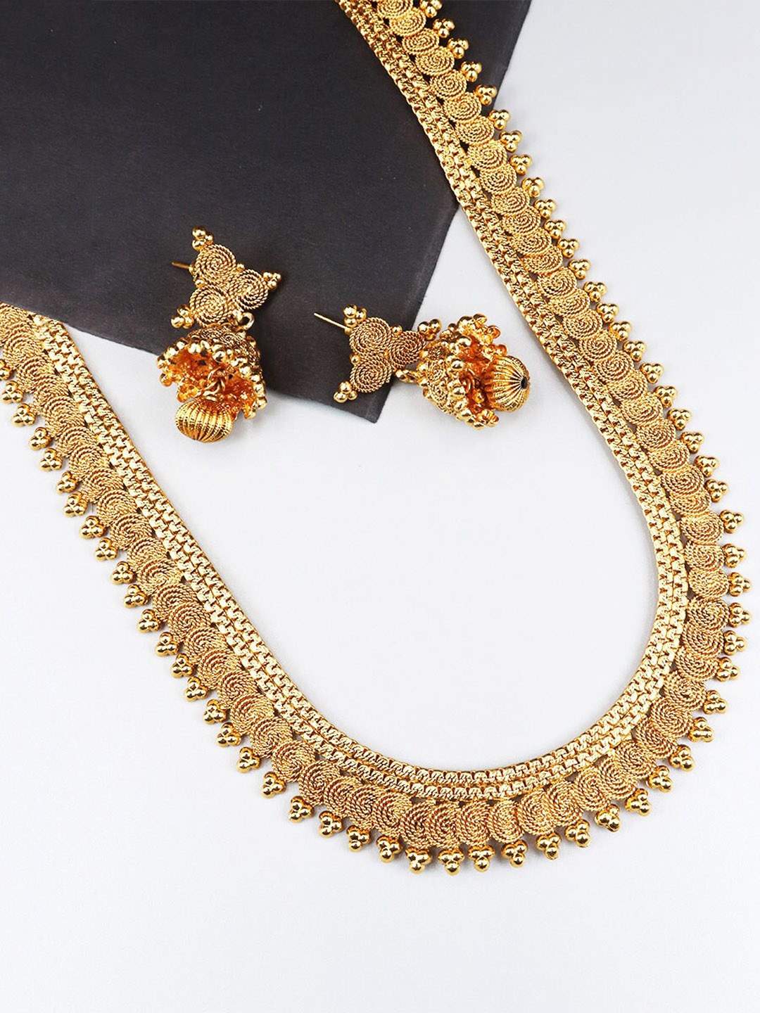 

Mirraw Gold Plated South Indian Traditional Necklace Set With Earrings