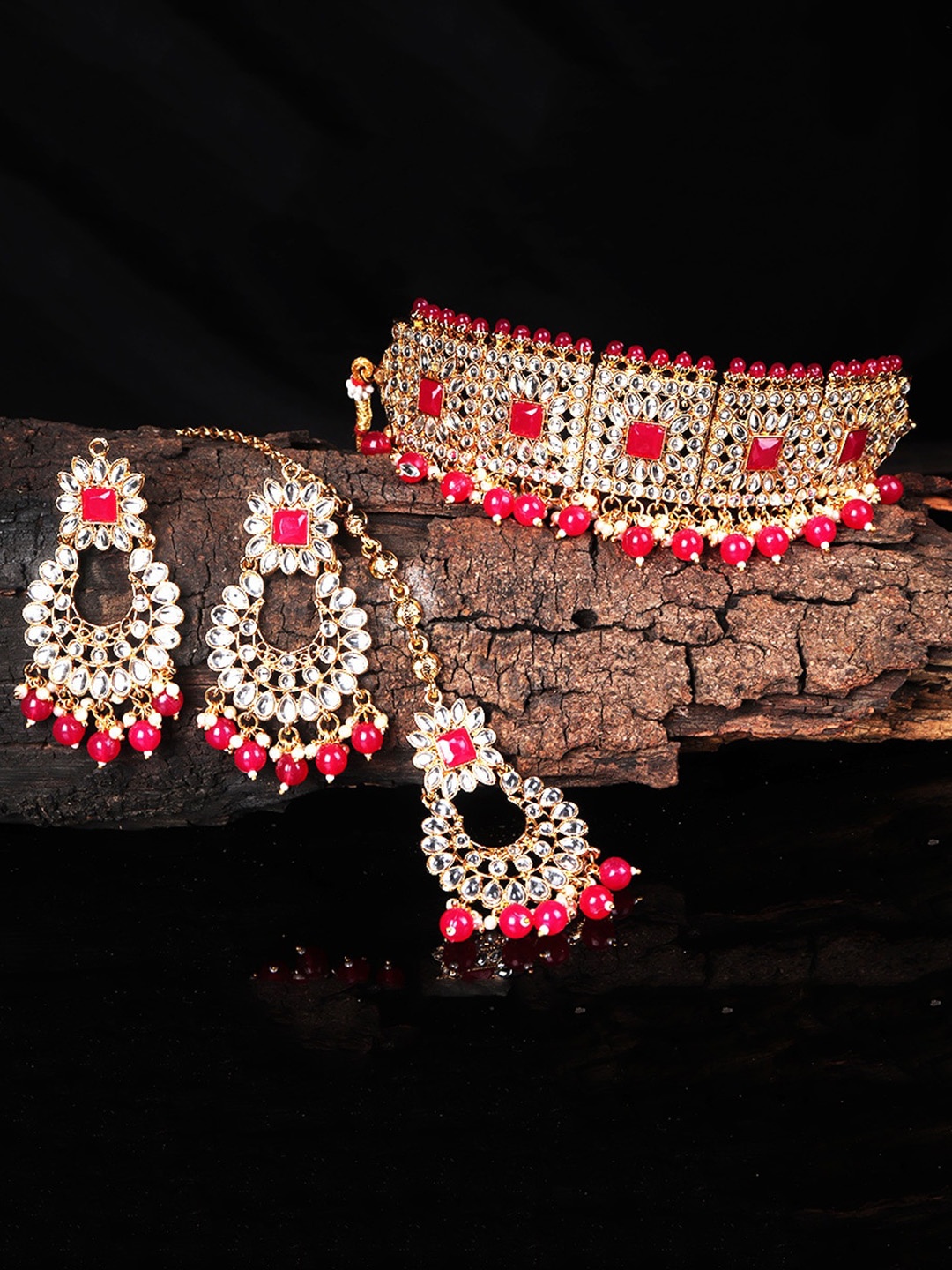 

Mirraw Gold-Plated Red CZ-Studded Beaded Jewellery Set