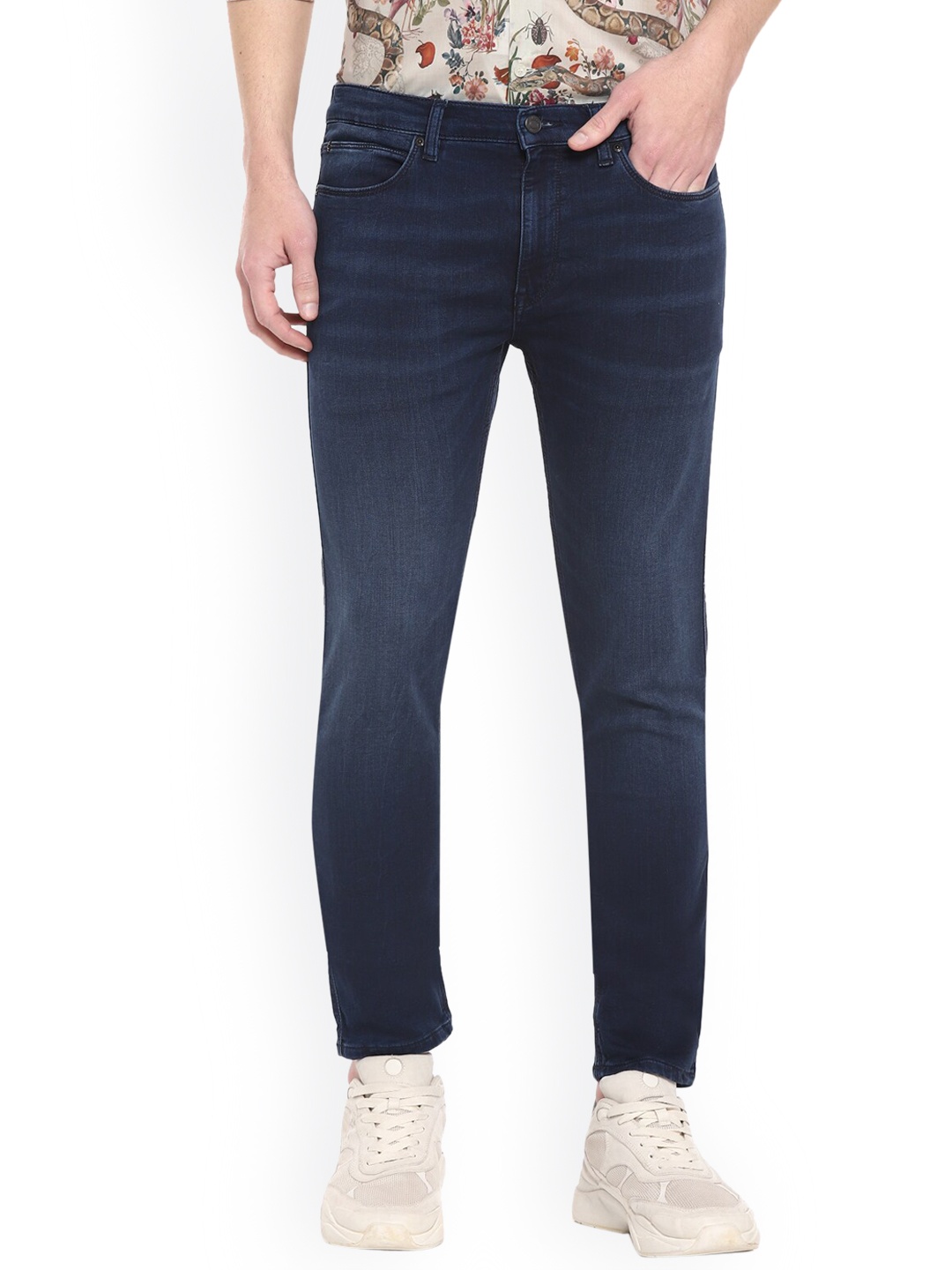 

HUGO Men Blue Jeans