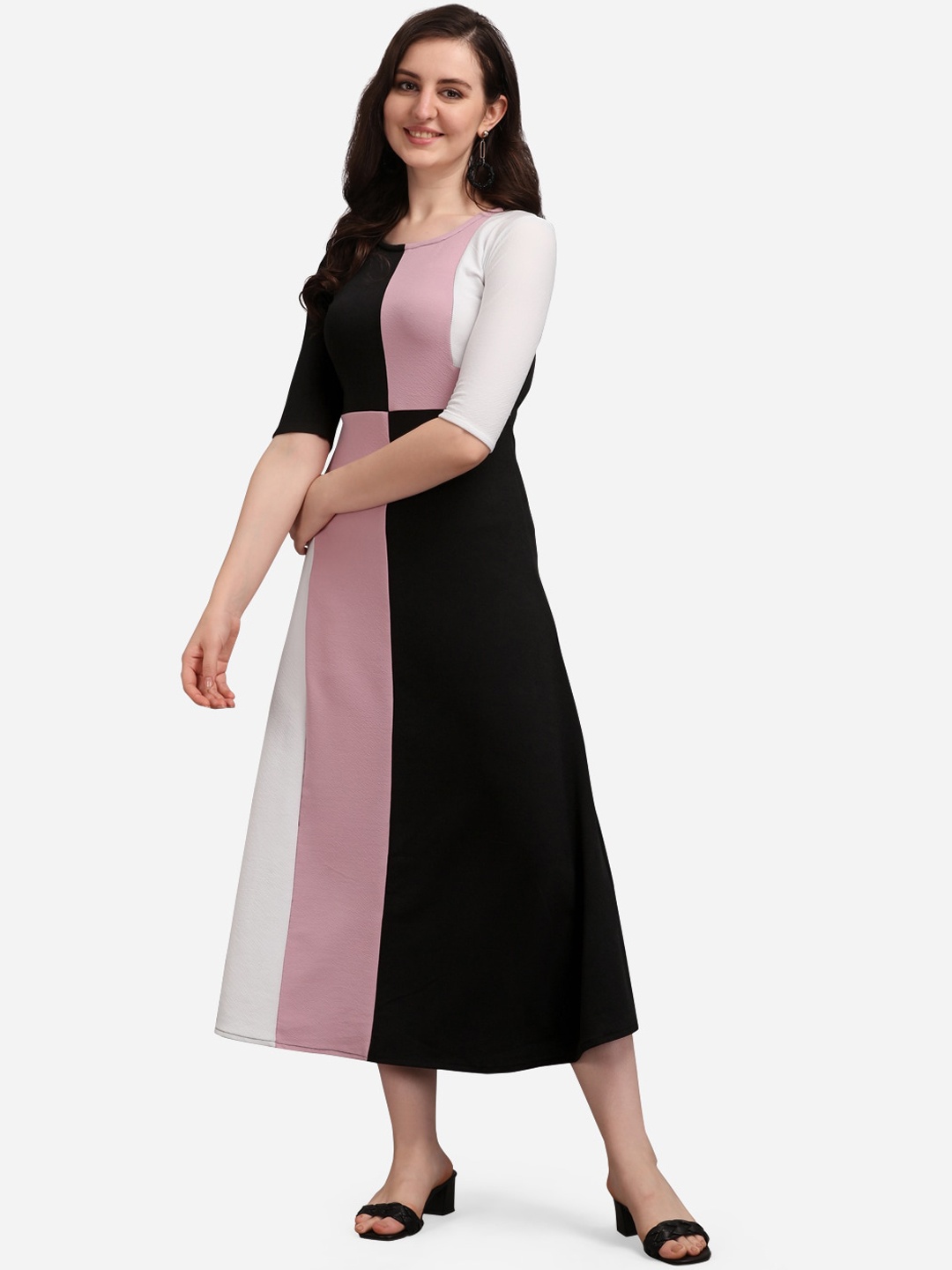

PURVAJA Lavender Colourblocked Maxi Dress