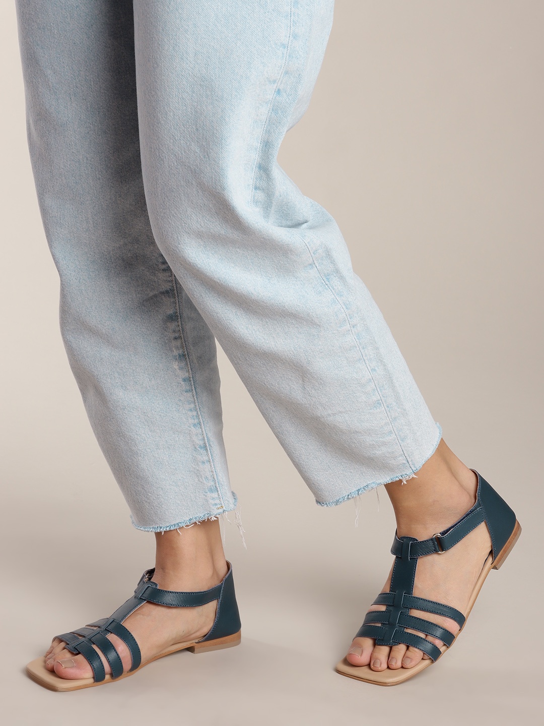 

Nautica Women Navy Blue Solid Leather Strappy Open Toe Leather Flats