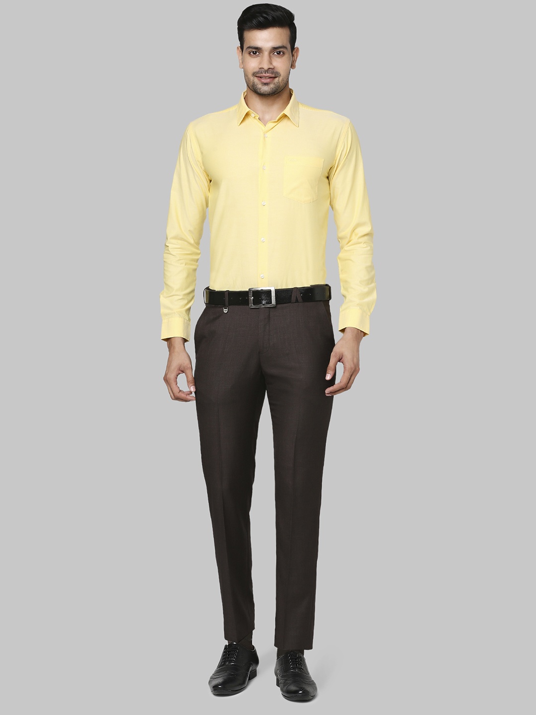 

Park Avenue Men Yellow Slim Fit Opaque Casual Shirt