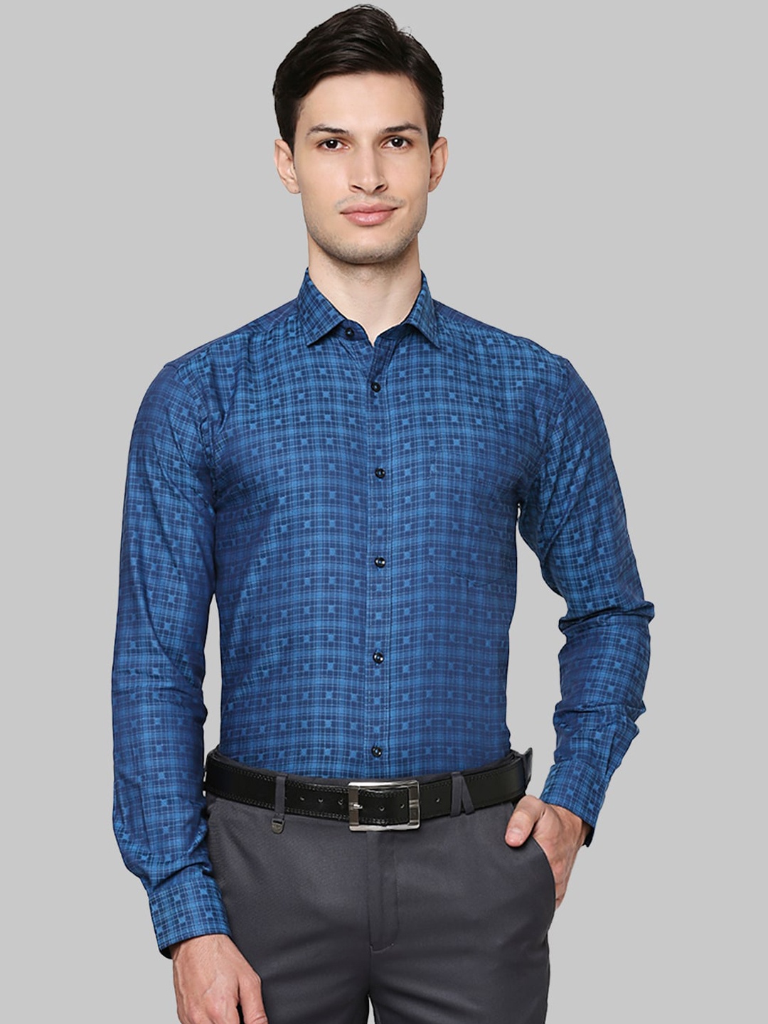 

Park Avenue Men Blue Slim Fit Opaque Printed Formal Shirt