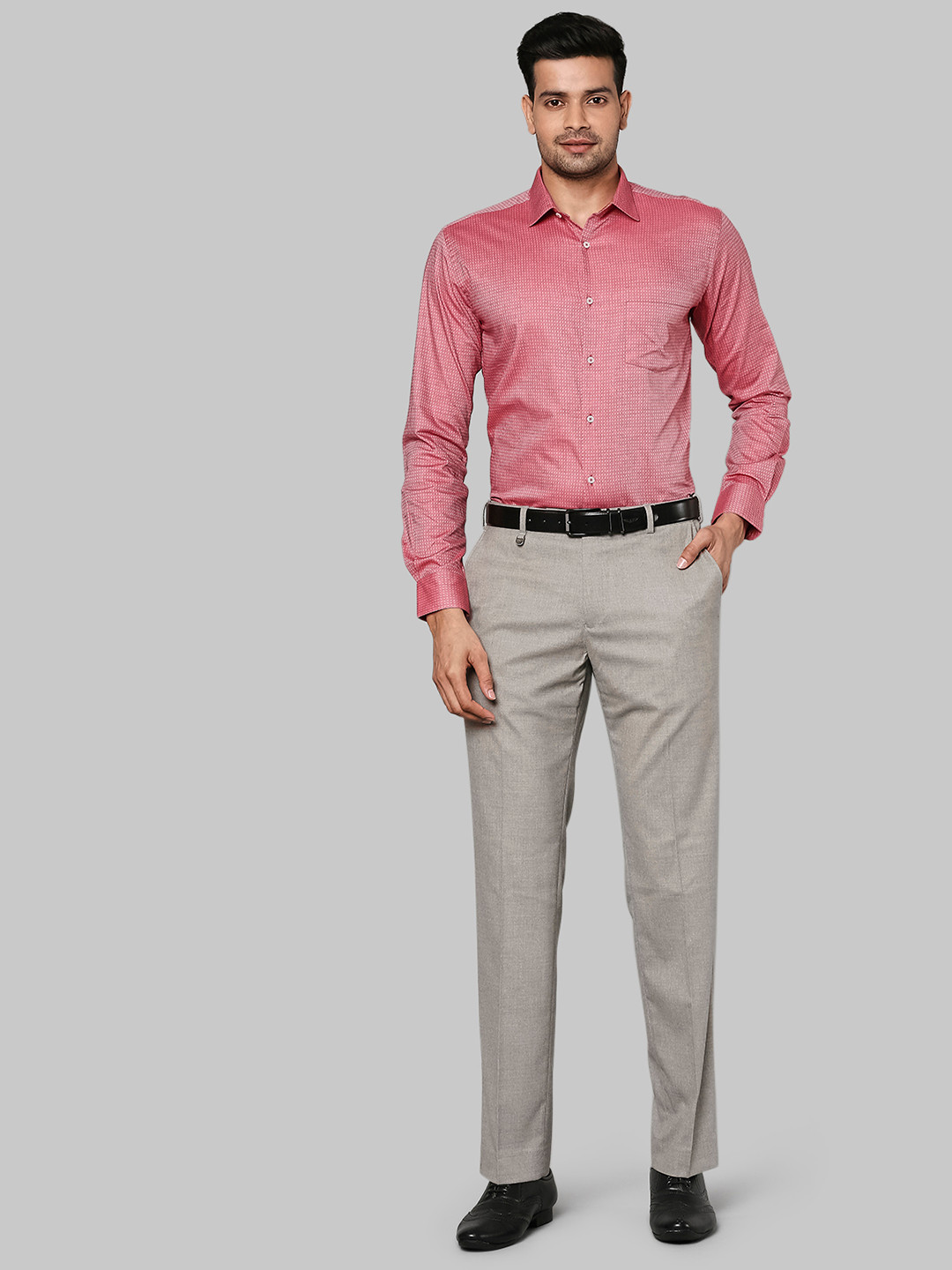

Park Avenue Men Red Slim Fit Opaque Formal Shirt