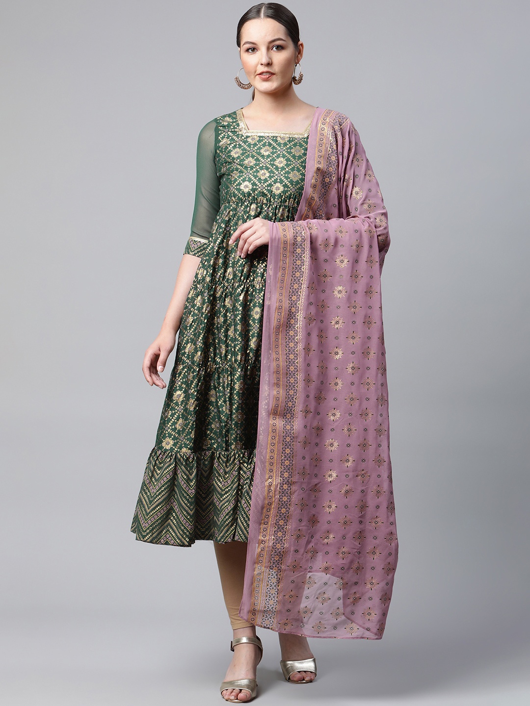 

AURELIA Women Green Ethnic Motifs Printed Tiered Sequinned Kurta with Churidar & With Dupatta
