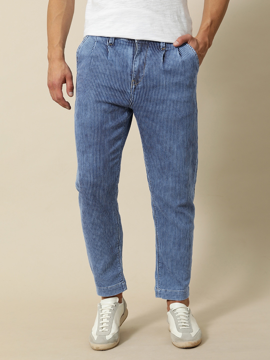 

Mr Bowerbird Men Blue & White Striped Tapered Fit Stretchable Jeans