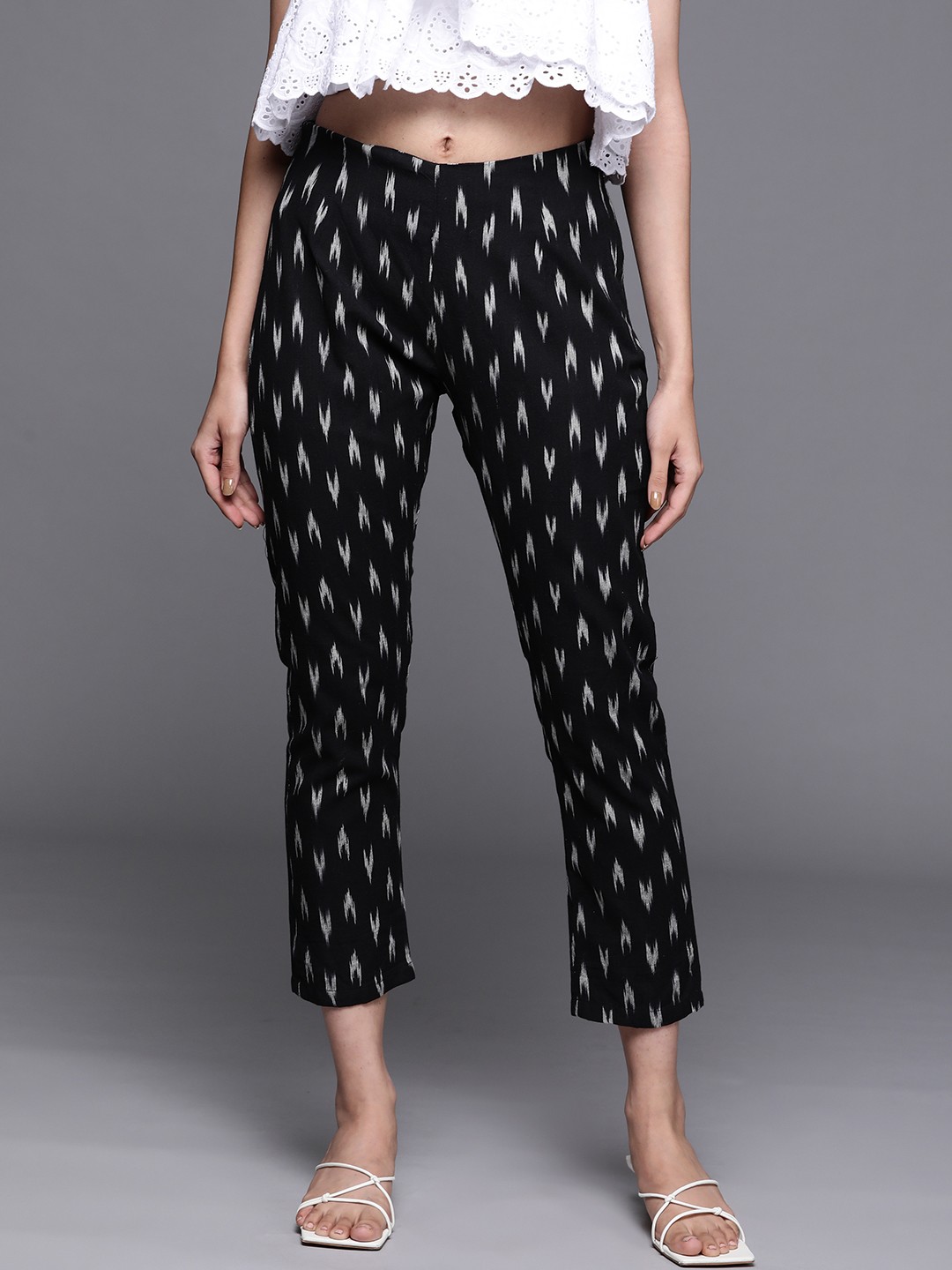

PINKSKY Women Black Smart Slim Fit Trousers