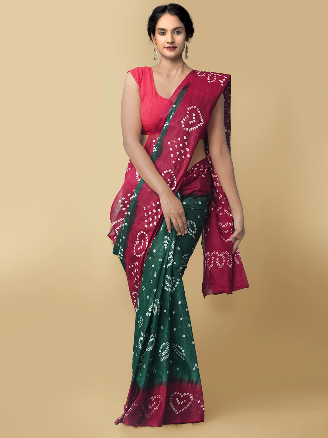 

Unnati Silks Green & Fuchsia Ethnic Motifs Pure Cotton Bandhani Saree