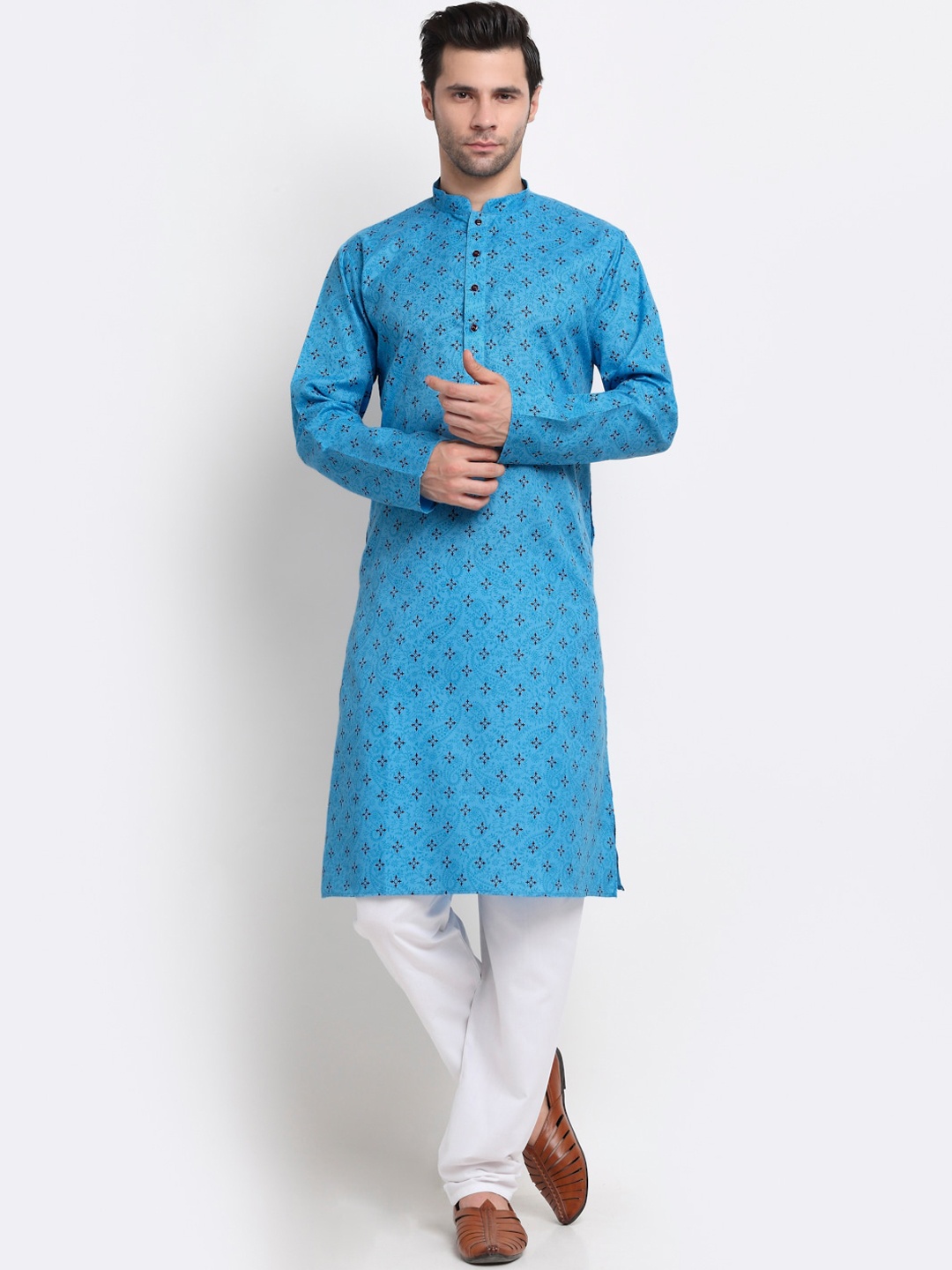 

KRAFT INDIA Men Blue Geometric Thread Work Dobby Kurta