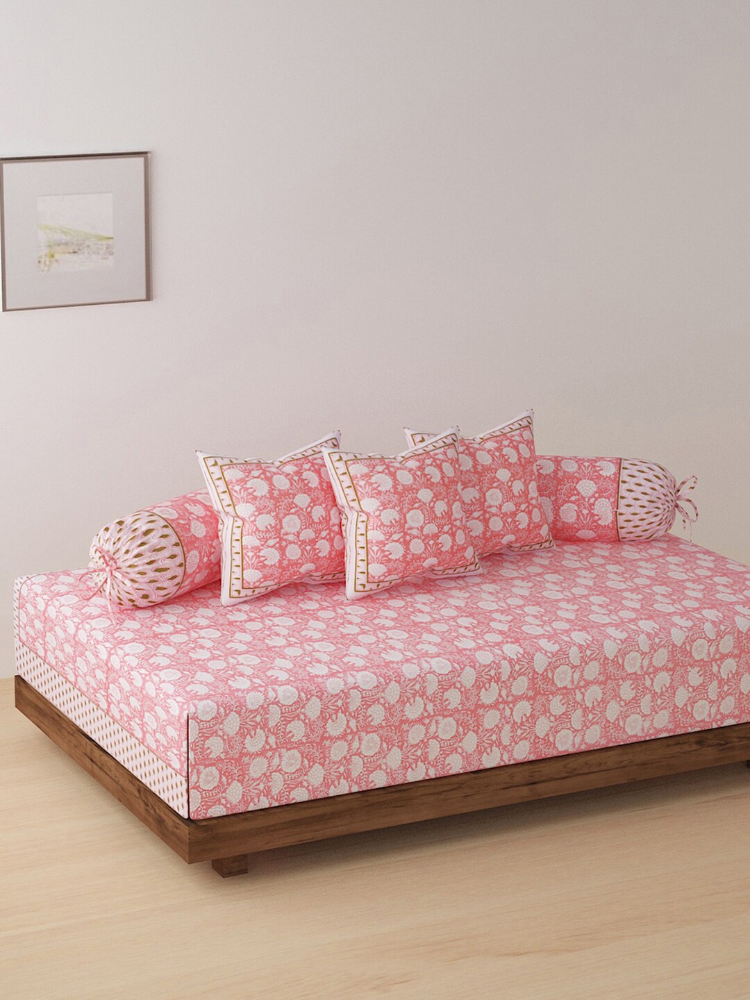 

Rajasthan Decor Set Of 6 Peach-Coloured & Whiite Printed Cotton Bedsheet With Bolster & Cushion Covers