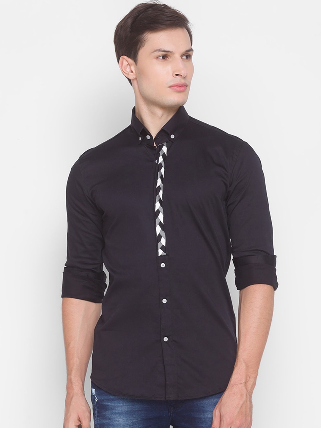 

mode de base Men Black Snug Slim Fit Opaque Casual Shirt