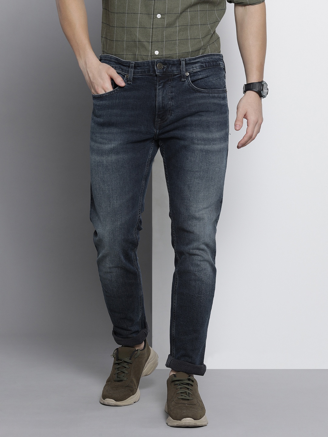

Tommy Hilfiger Men Denim Blue Slim Fit Light Fade Stretchable Jeans