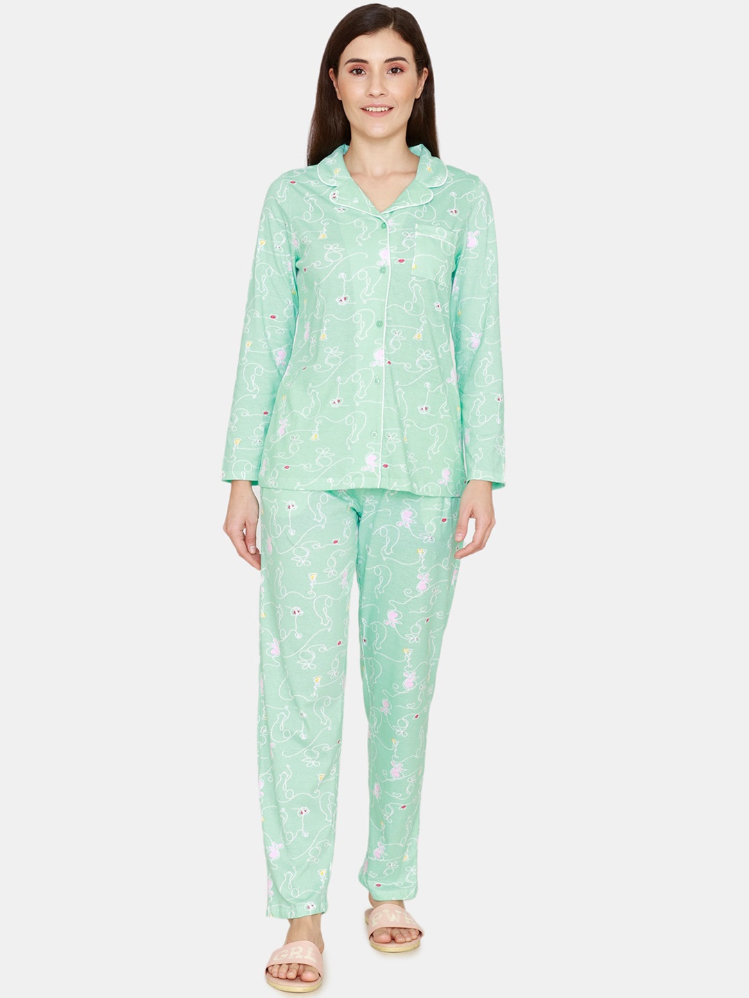 

Zivame Women Green & White Printed Night suit