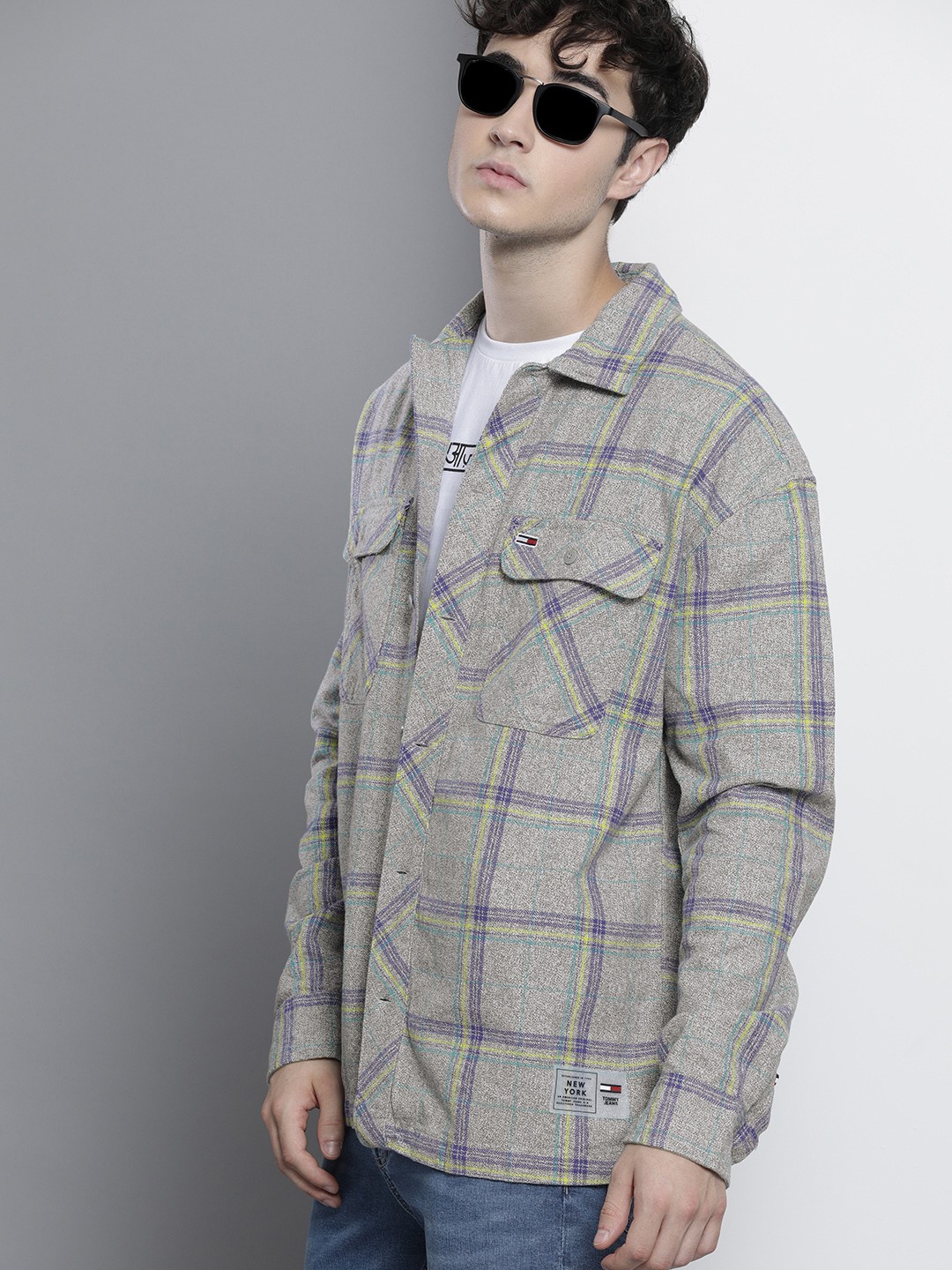 

Tommy Hilfiger Men Grey Classic Tailored Fit Windowpane Checked Opaque Casual Shirt