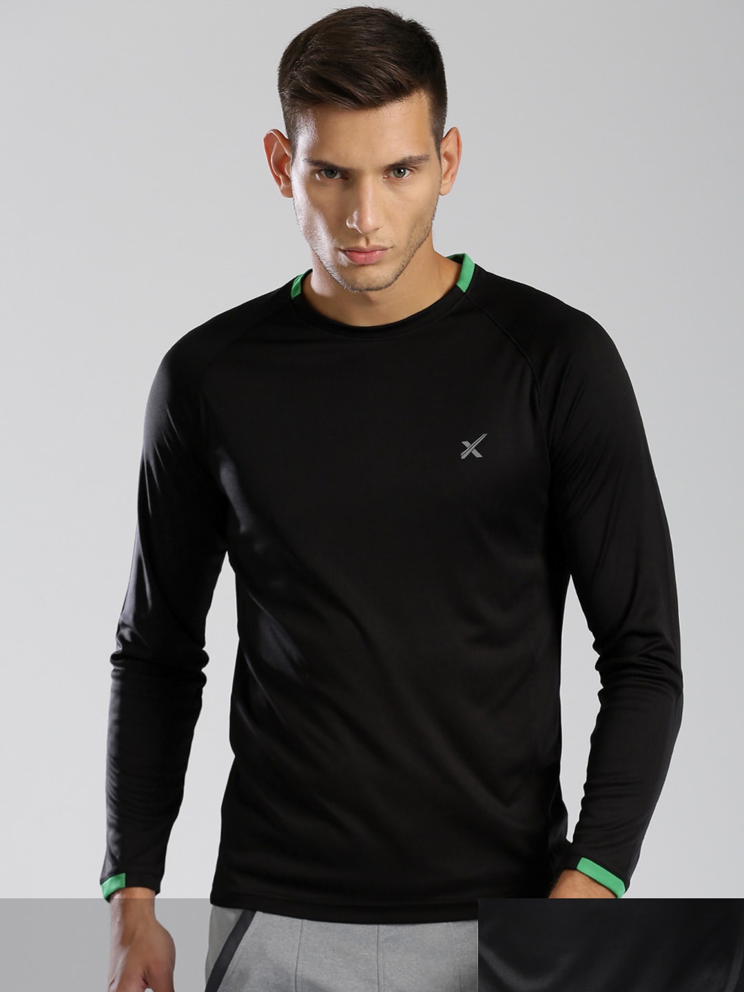 

HRX by Hrithik Roshan Men Pack of 2 Black Solid T-shirts