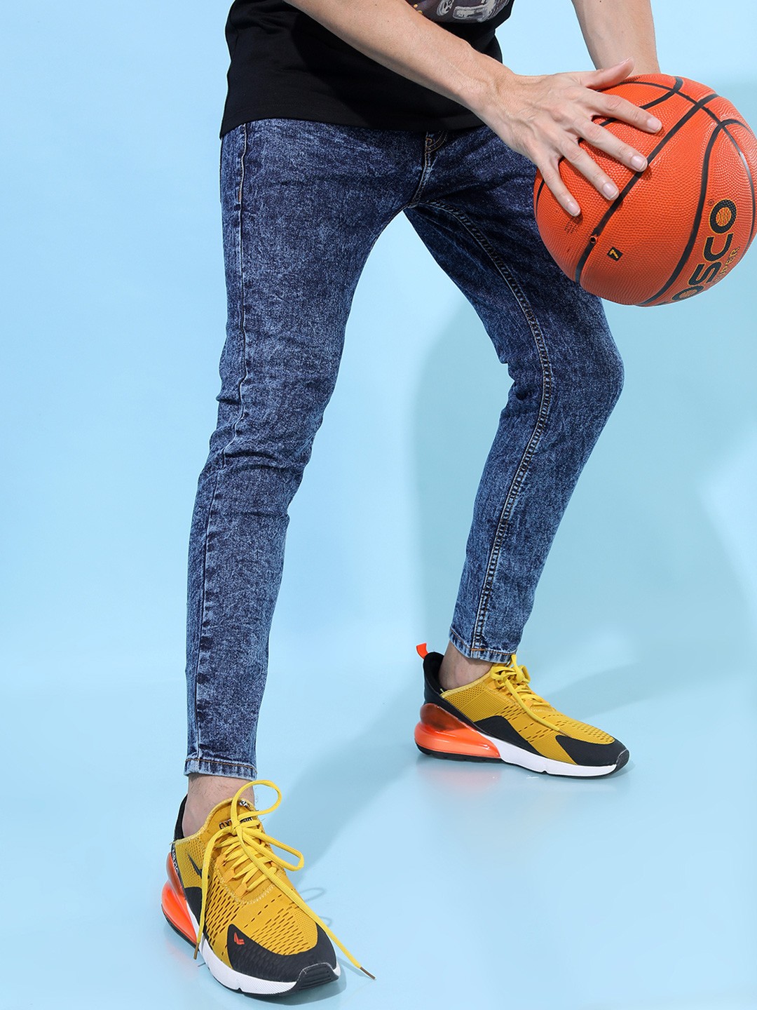 

HIGHLANDER Men Blue Tapered Fit Stretchable Jeans