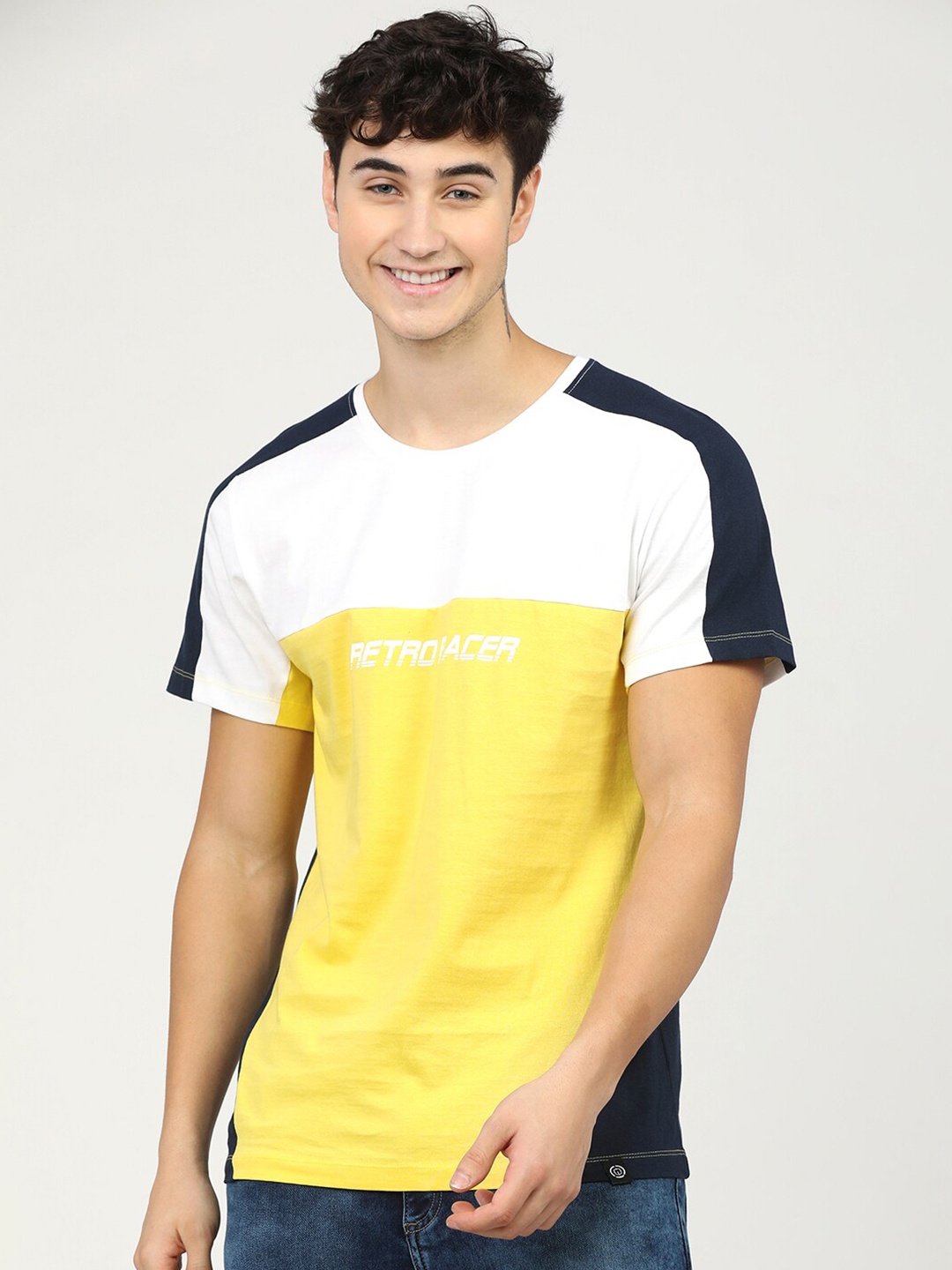 

LOCOMOTIVE Men Yellow Printed Colourblocked Slim Fit T-shirt