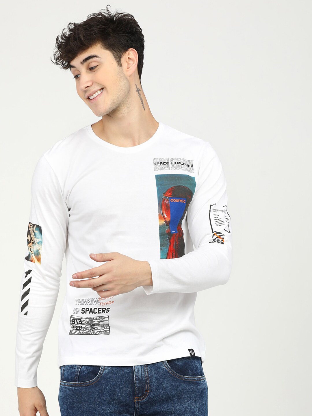 

LOCOMOTIVE Men White Printed Slim Fit T-shirt