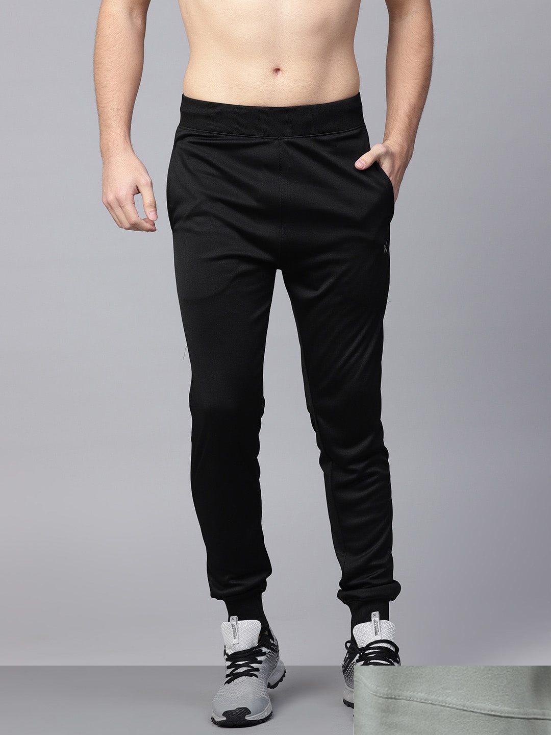 

HRX by Hrithik Roshan Men Black & Grey Pack of 2 Solid Joggers