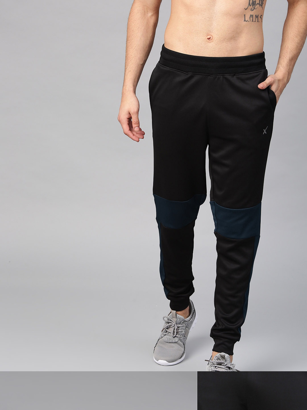 

HRX by Hrithik Roshan Men Pack Of 2 Black Solid Active Joggers