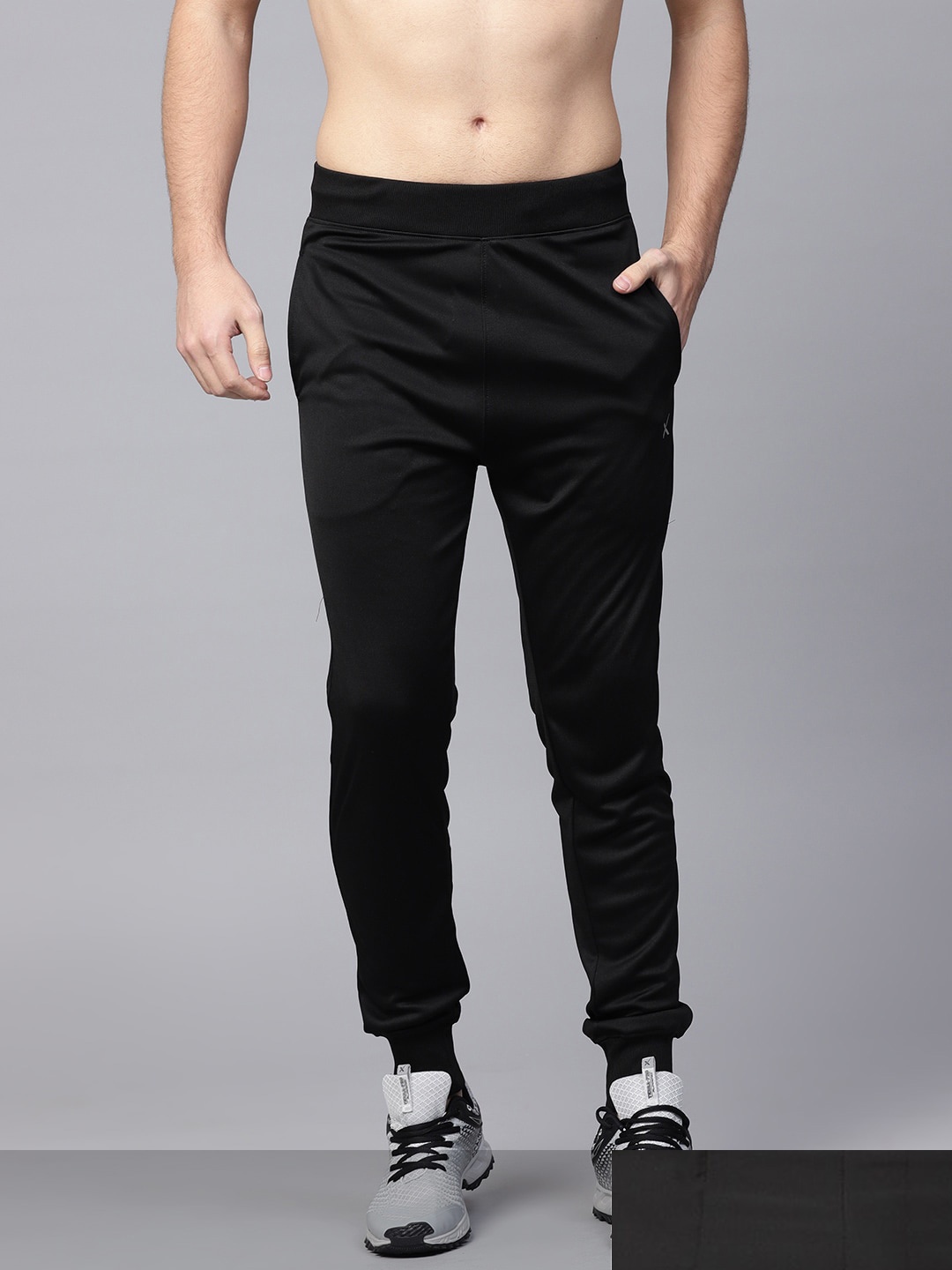 

HRX by Hrithik Roshan Men Pack of 2 Black Solid Joggers