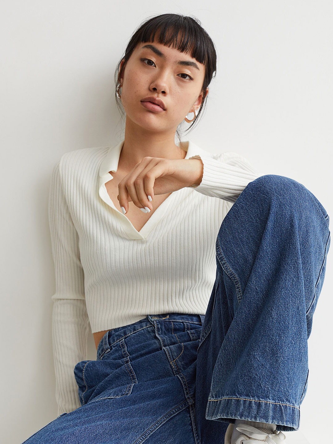 

H&M Women White Collared Ribbed Top
