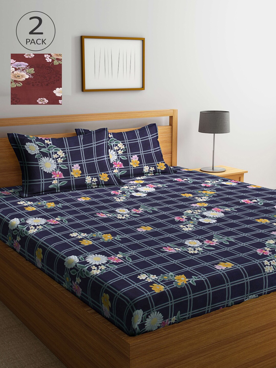 

Arrabi Navy Blue & Brown Graphic 300 TC 2 King Bedsheet with 4 Pillow Covers