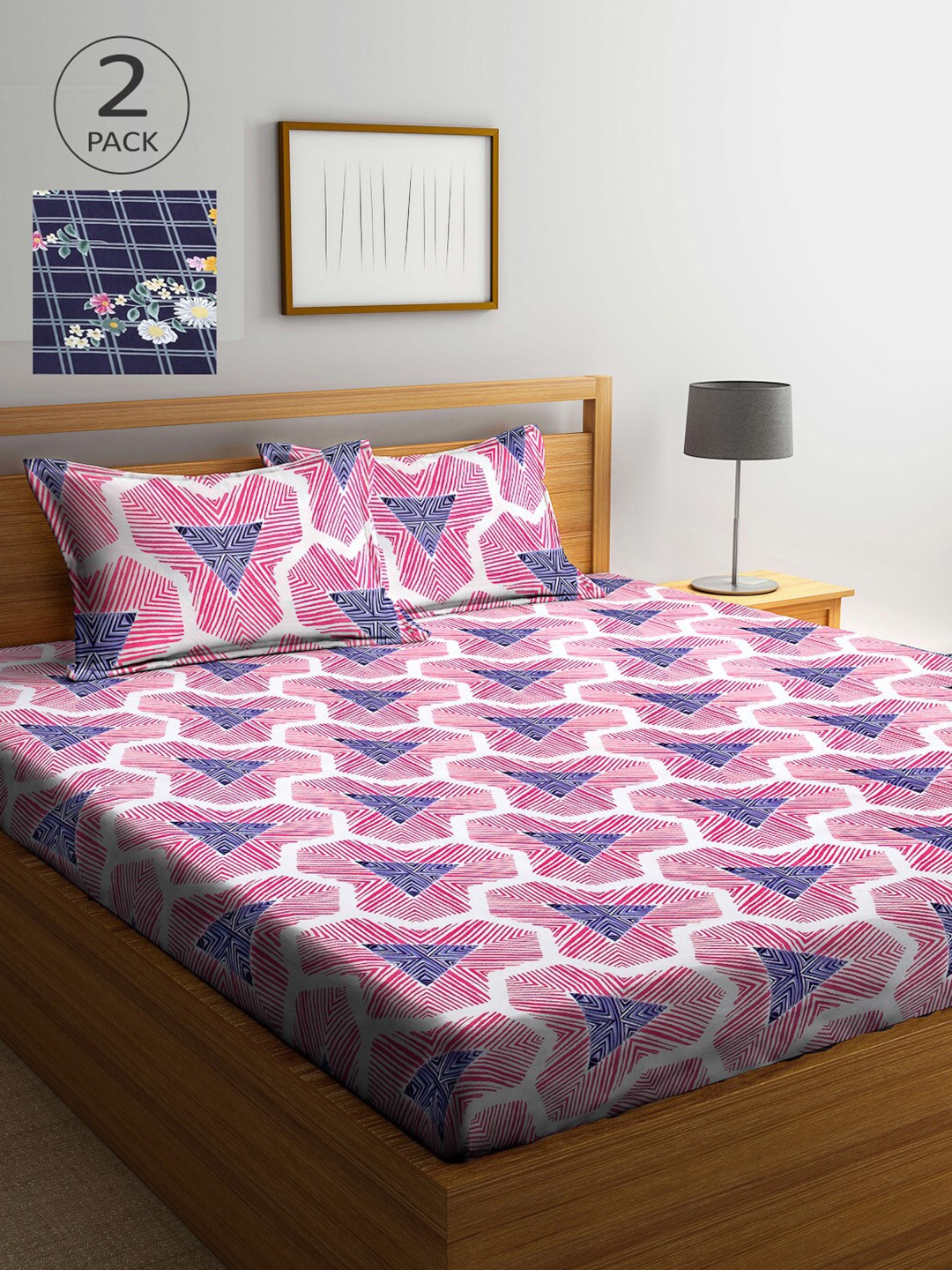 

Arrabi Pink & Navy Blue Geometric 300 TC 2 King Bedsheet with 4 Pillow Covers