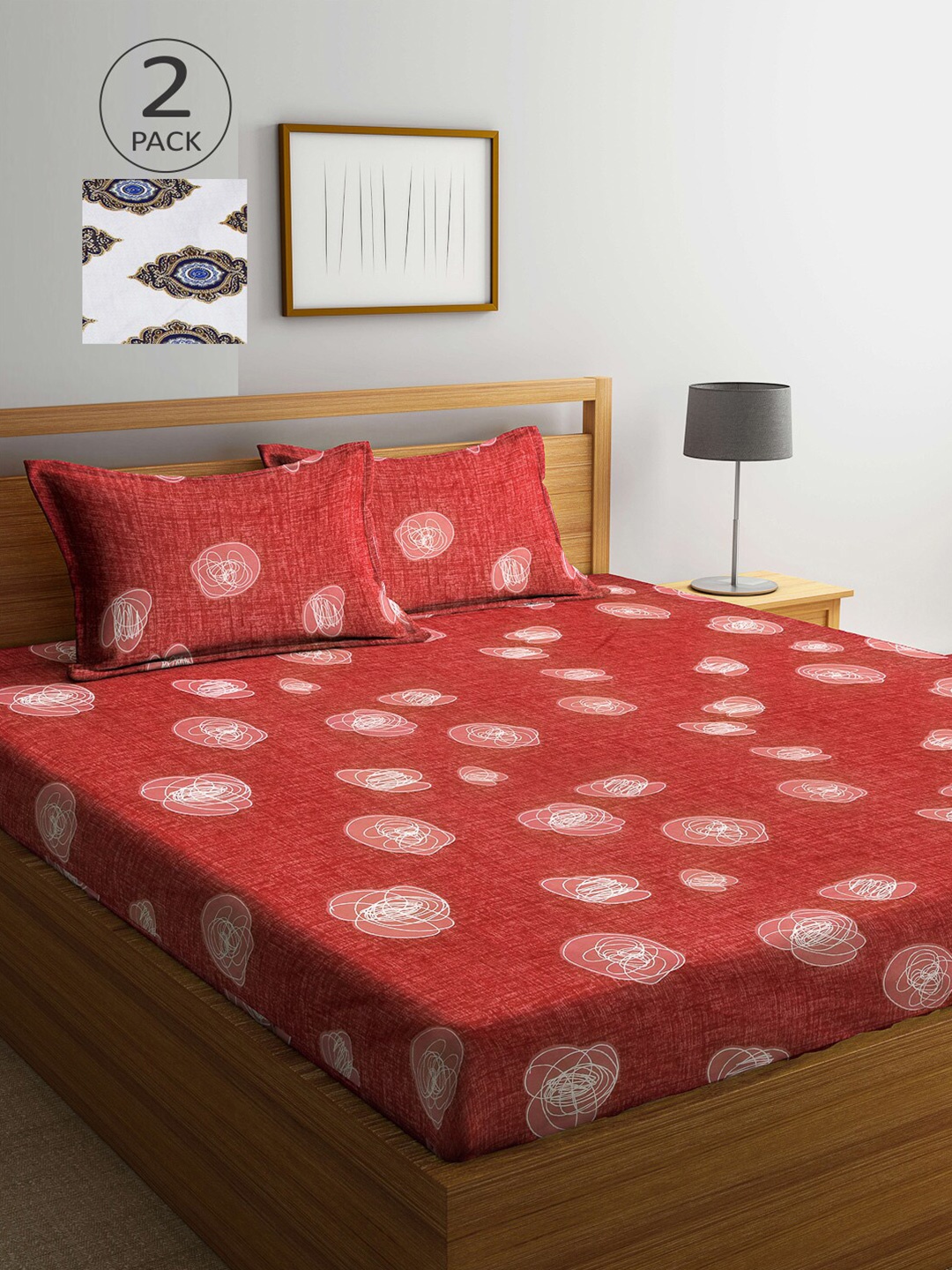 

Arrabi White & Red Graphic 300 TC 2 King Bedsheet with 4 Pillow Covers