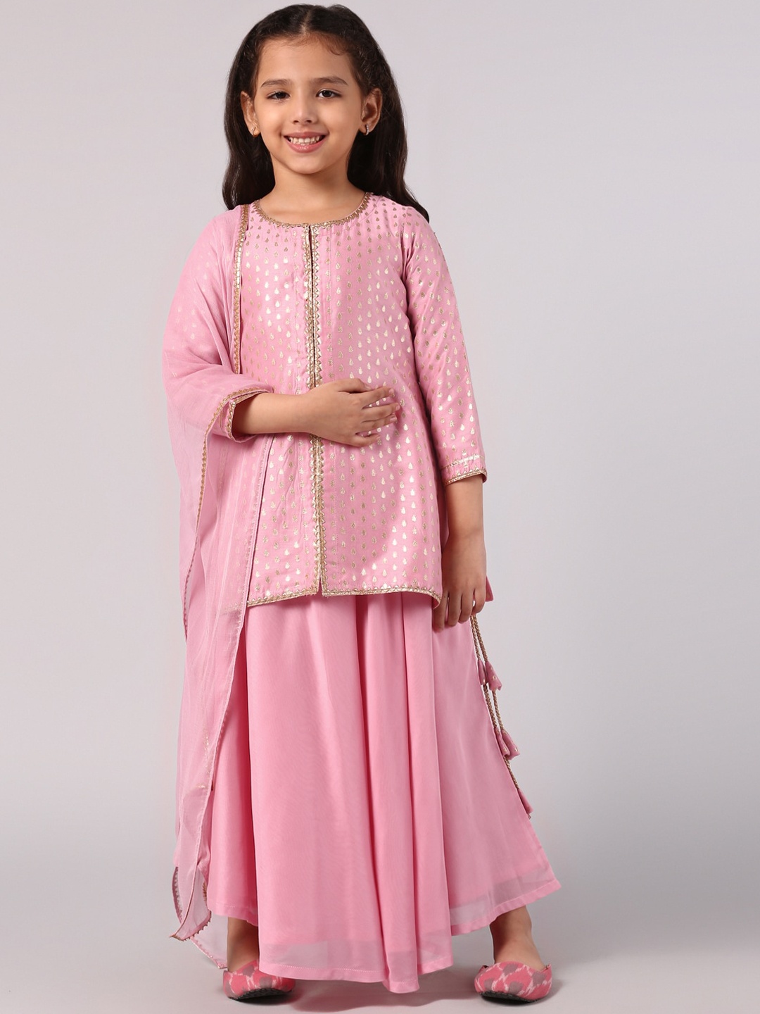 

Libas KIDS Girls Pink Printed Empire Chanderi Silk Kurta with Skirt & Dupatta