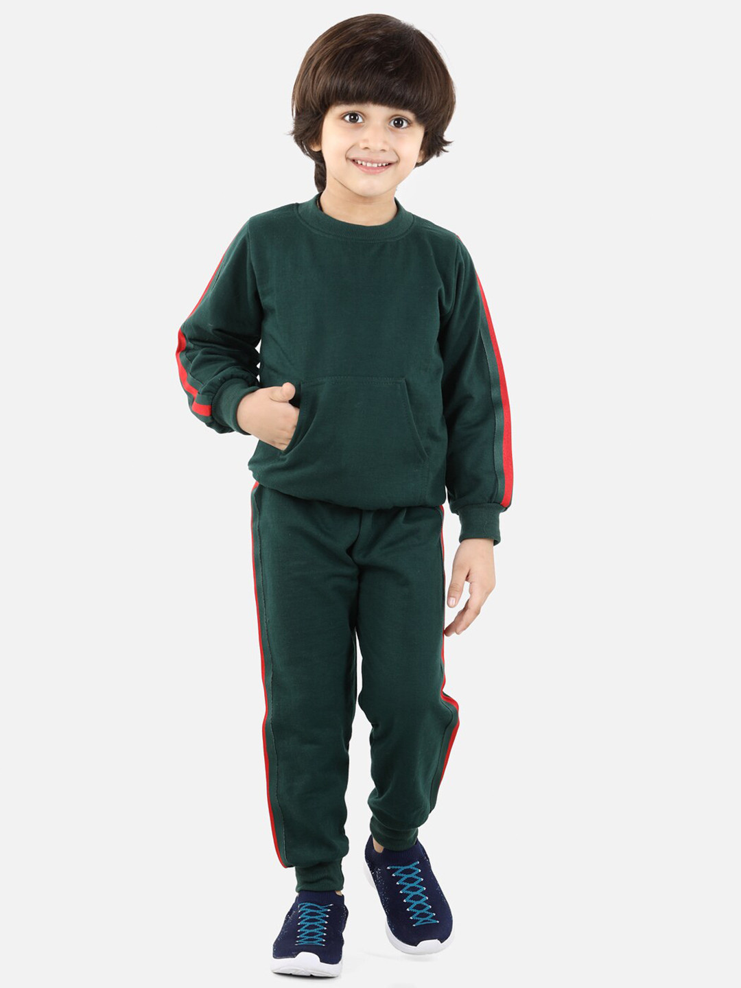 

Cutiekins Boys Green T-shirt with Trousers
