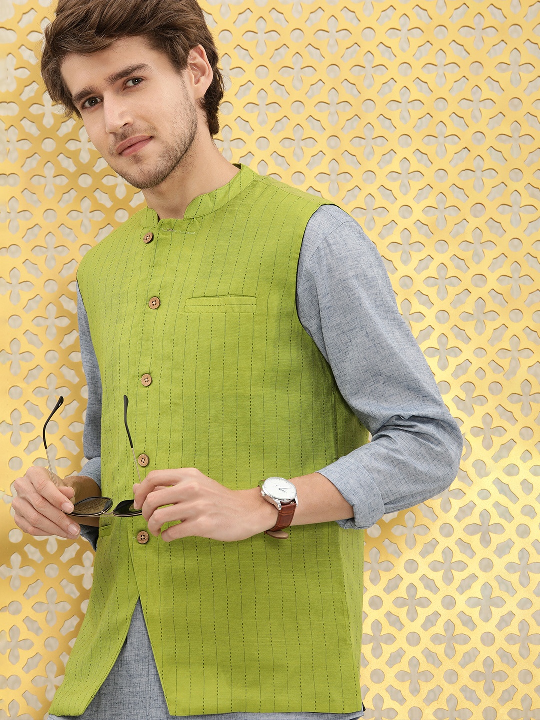 

Ode by House of Pataudi Men Green Striped Sleeveless Festive Nehru Jacket, Lime green