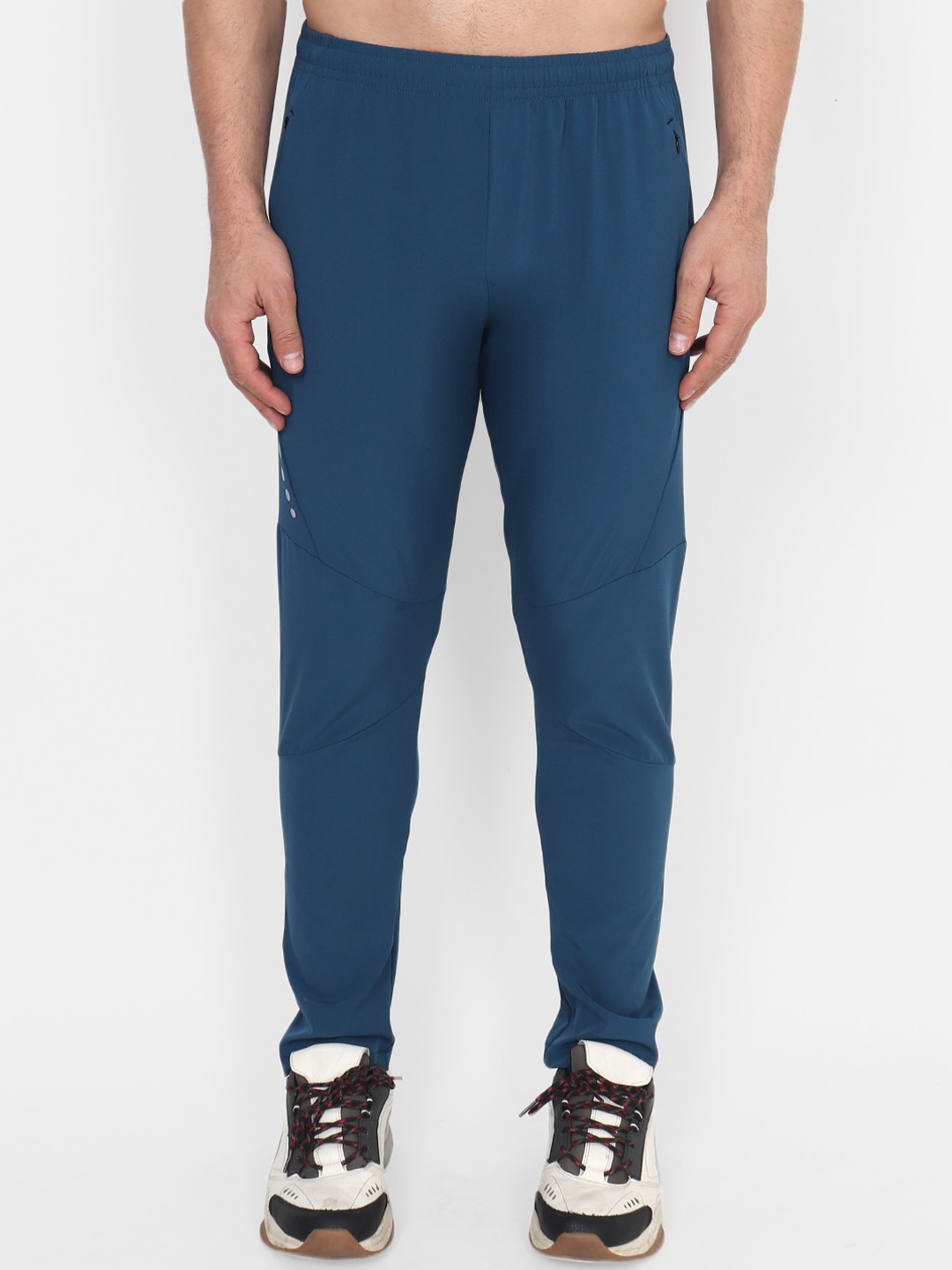 

VEGA Men Blue Solid Slim Fit Strechable Dry-Fit Track Pants