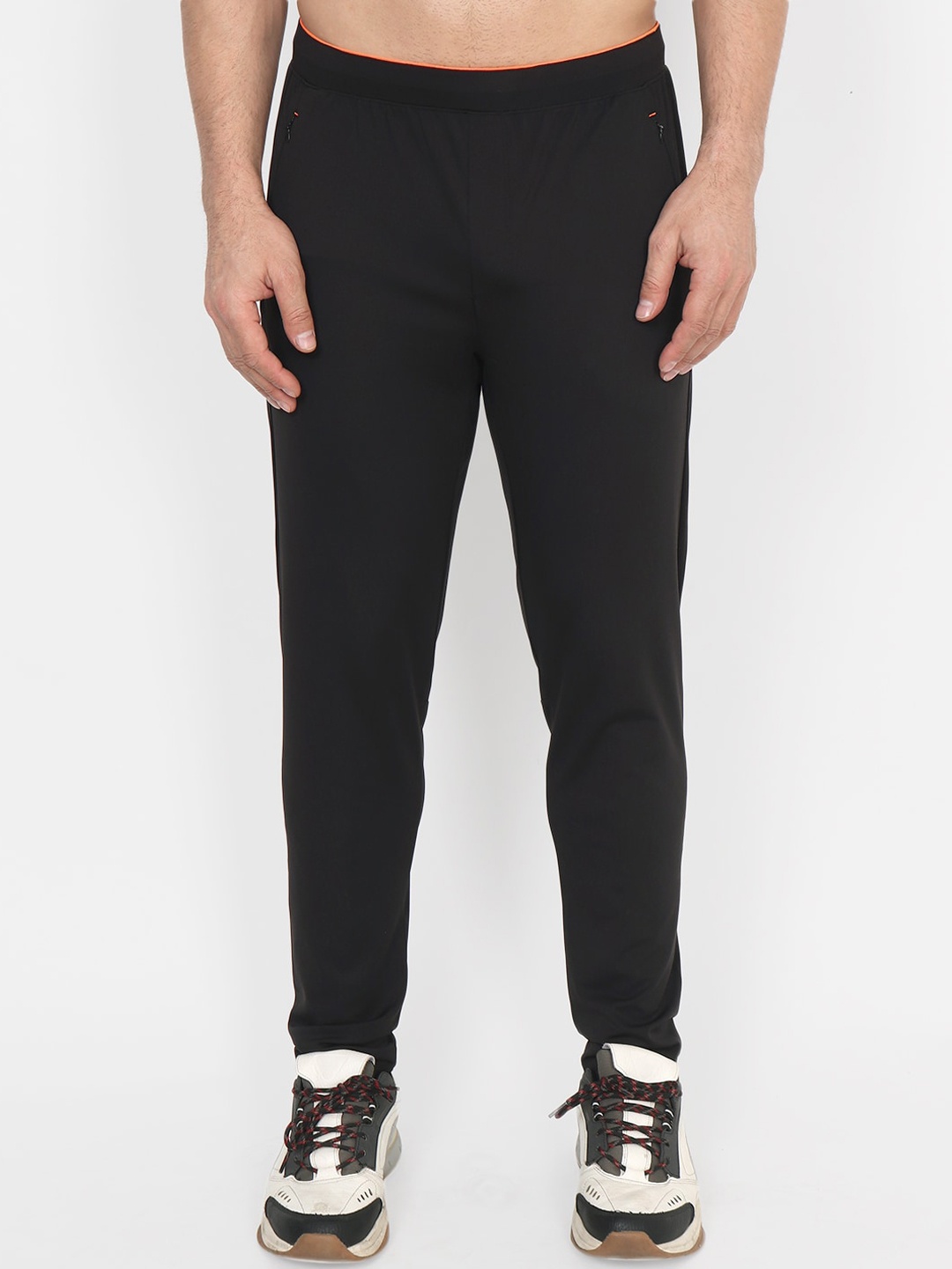 

VEGA Men Black Solid Dry-Fit Slim-Fit Track Pants