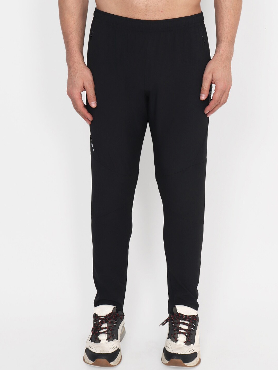 

VEGA Men Black Solid Slim-Fit Track Pants