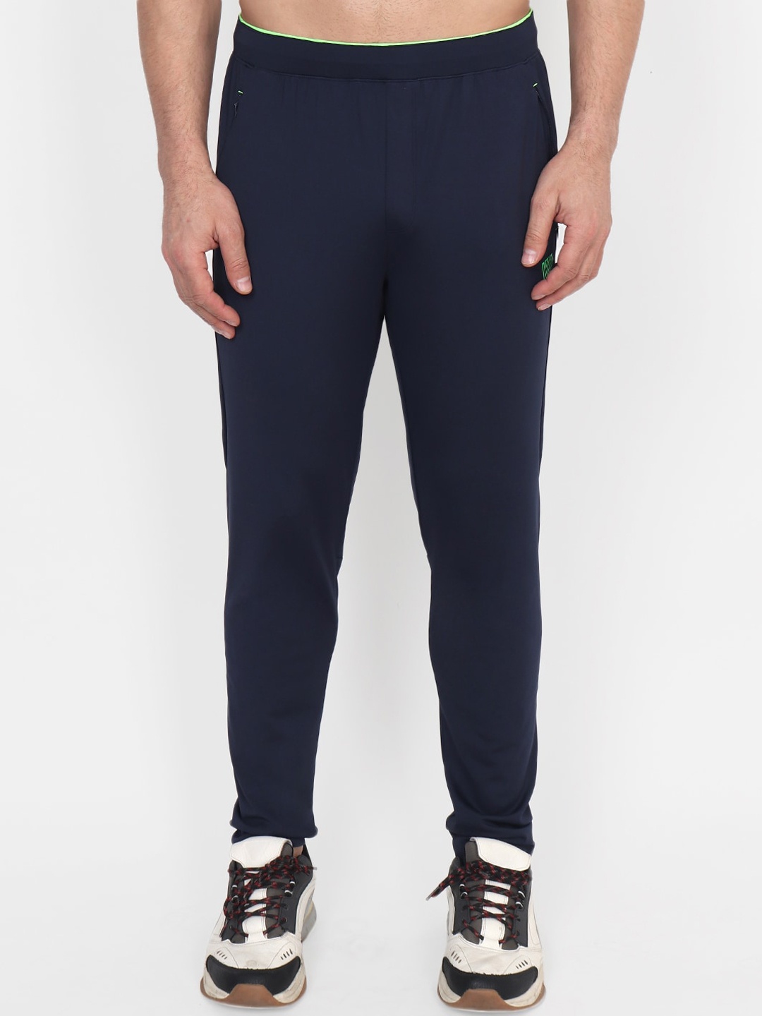 

VEGA Men Navy Blue Solid Slim Fit Gym Track Pant