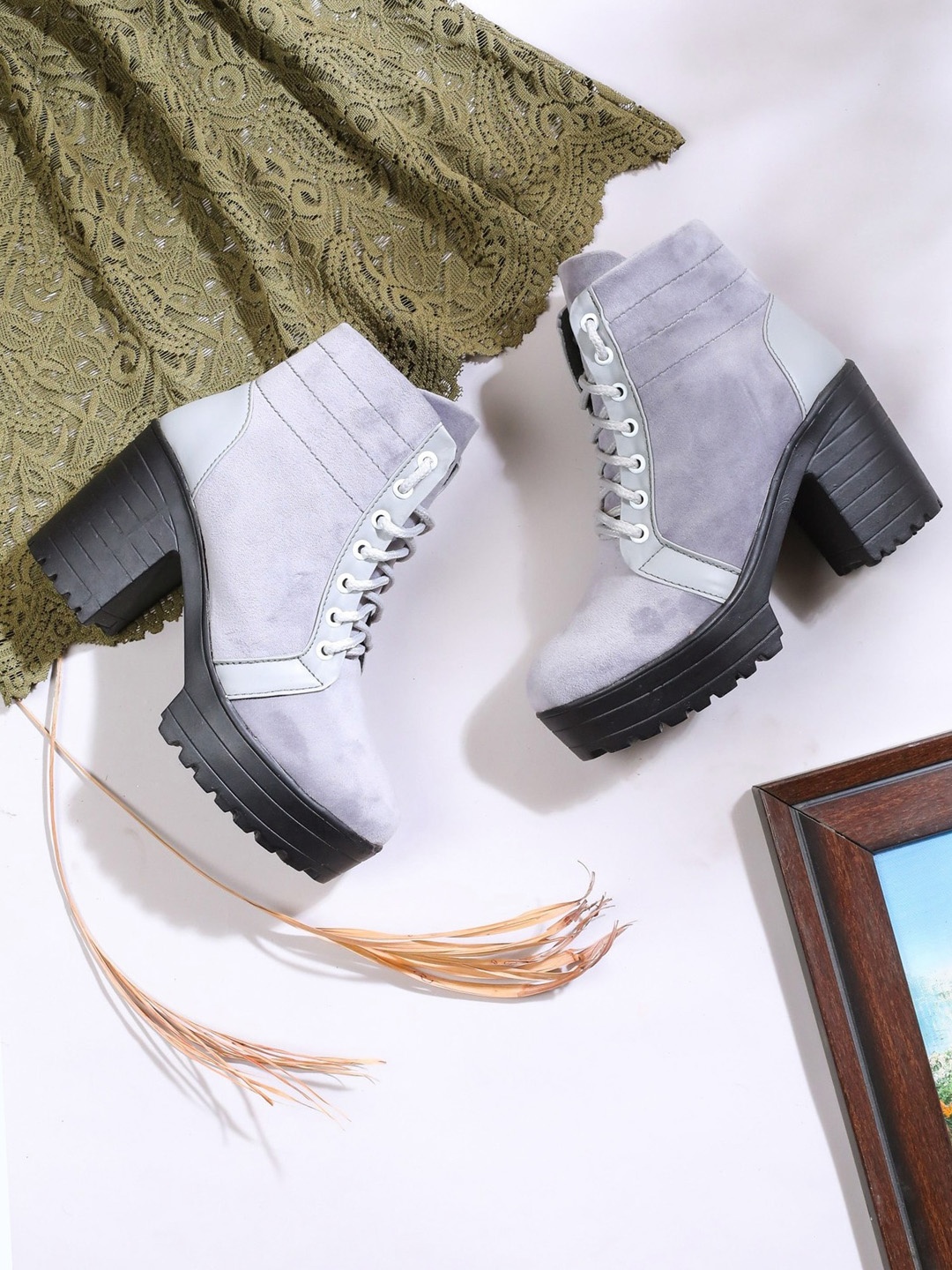 

LONDON STEPS Grey High-Top Platform Heeled Boots