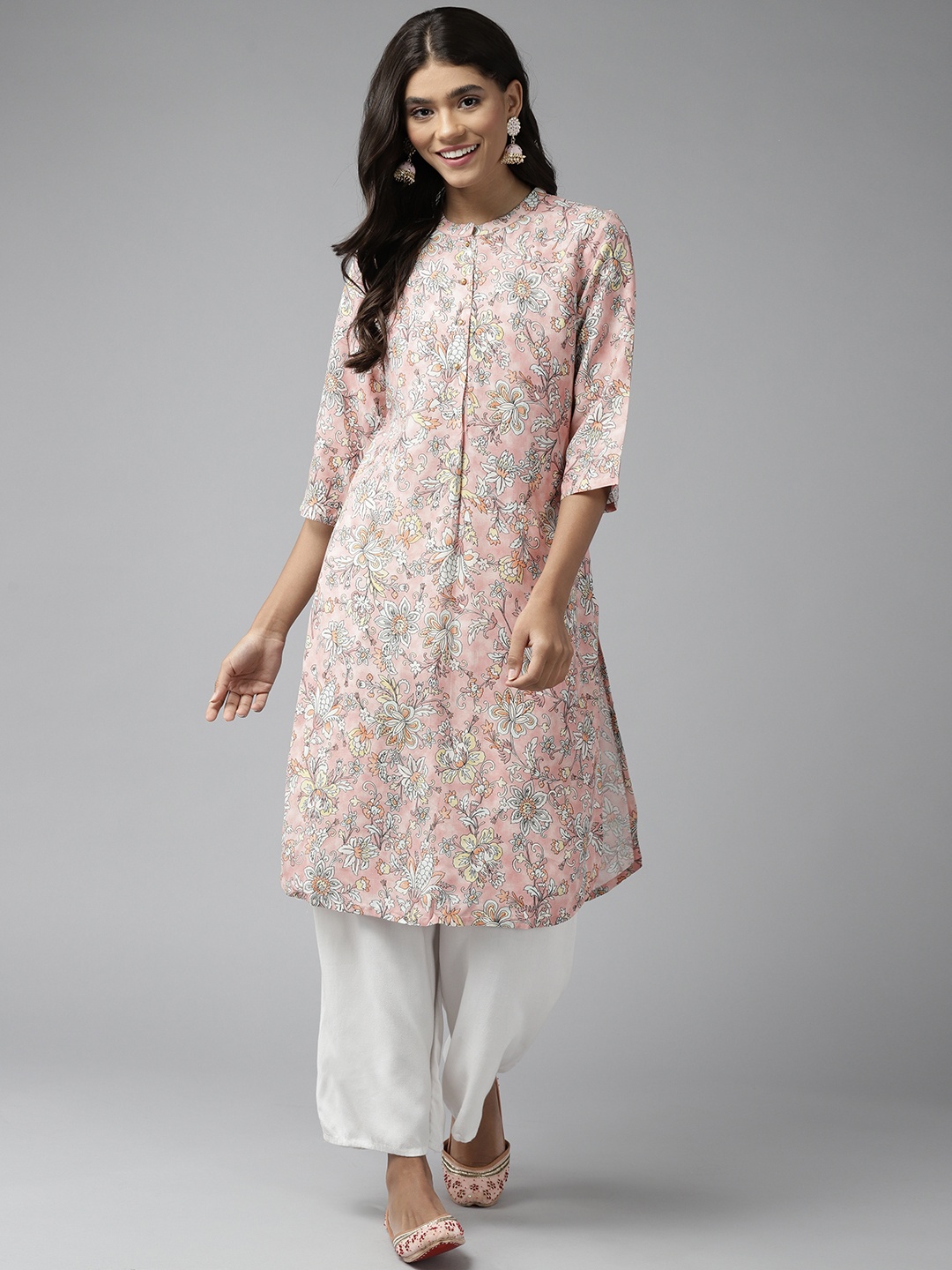 

W Women Pink & White Floral Printed Floral Kurta